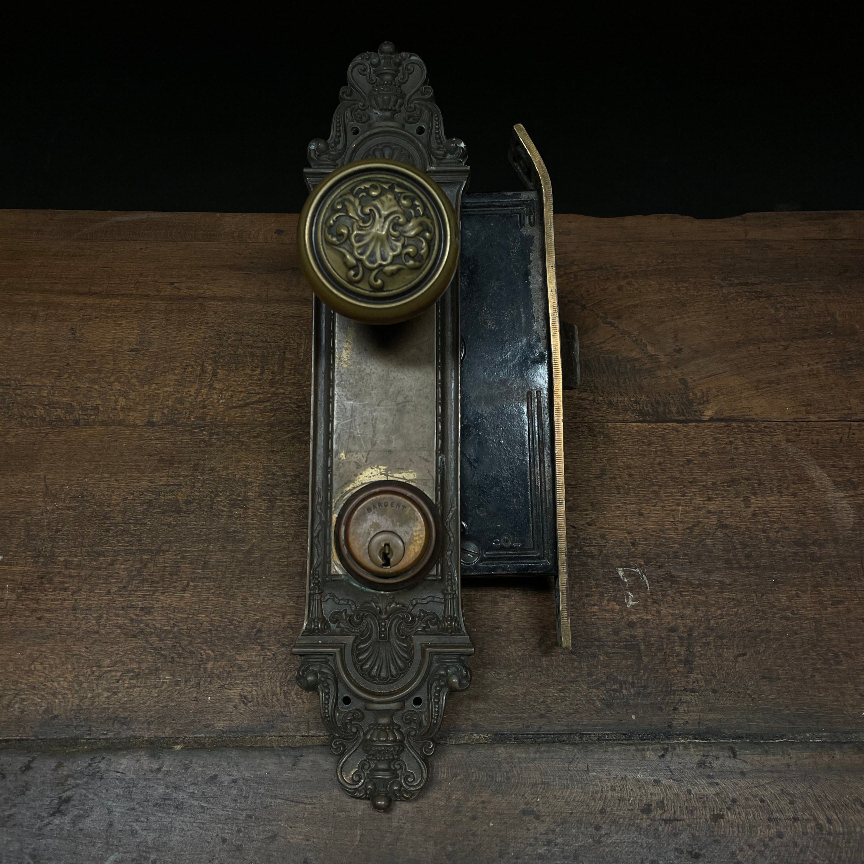 1910 Brass Entry Door Knob with Hardware