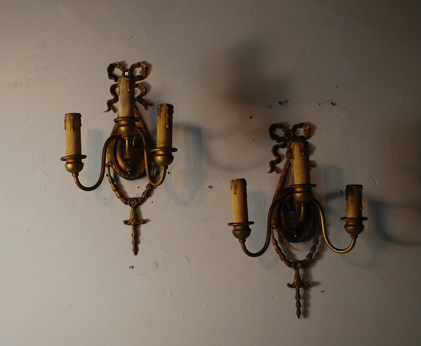 Sconces | Scott Landon Antiques and Interiors.