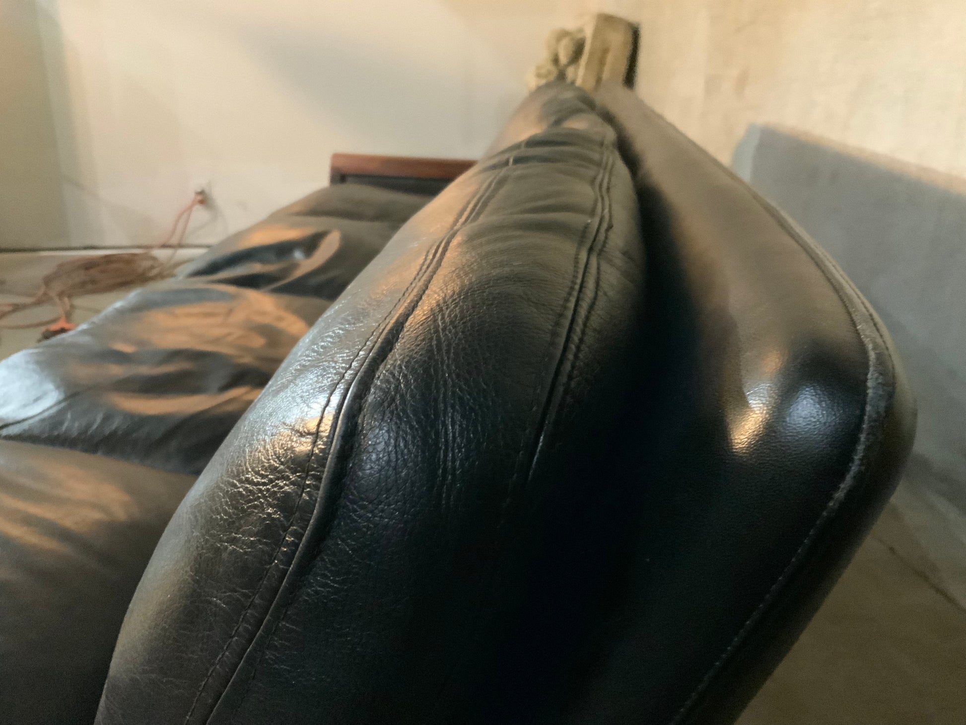 Mid-Century Modern 4-Seat Rosewood & Leather Sofa Knut Saeter for Vatne Møbler | Scott Landon Antiques and Interiors.