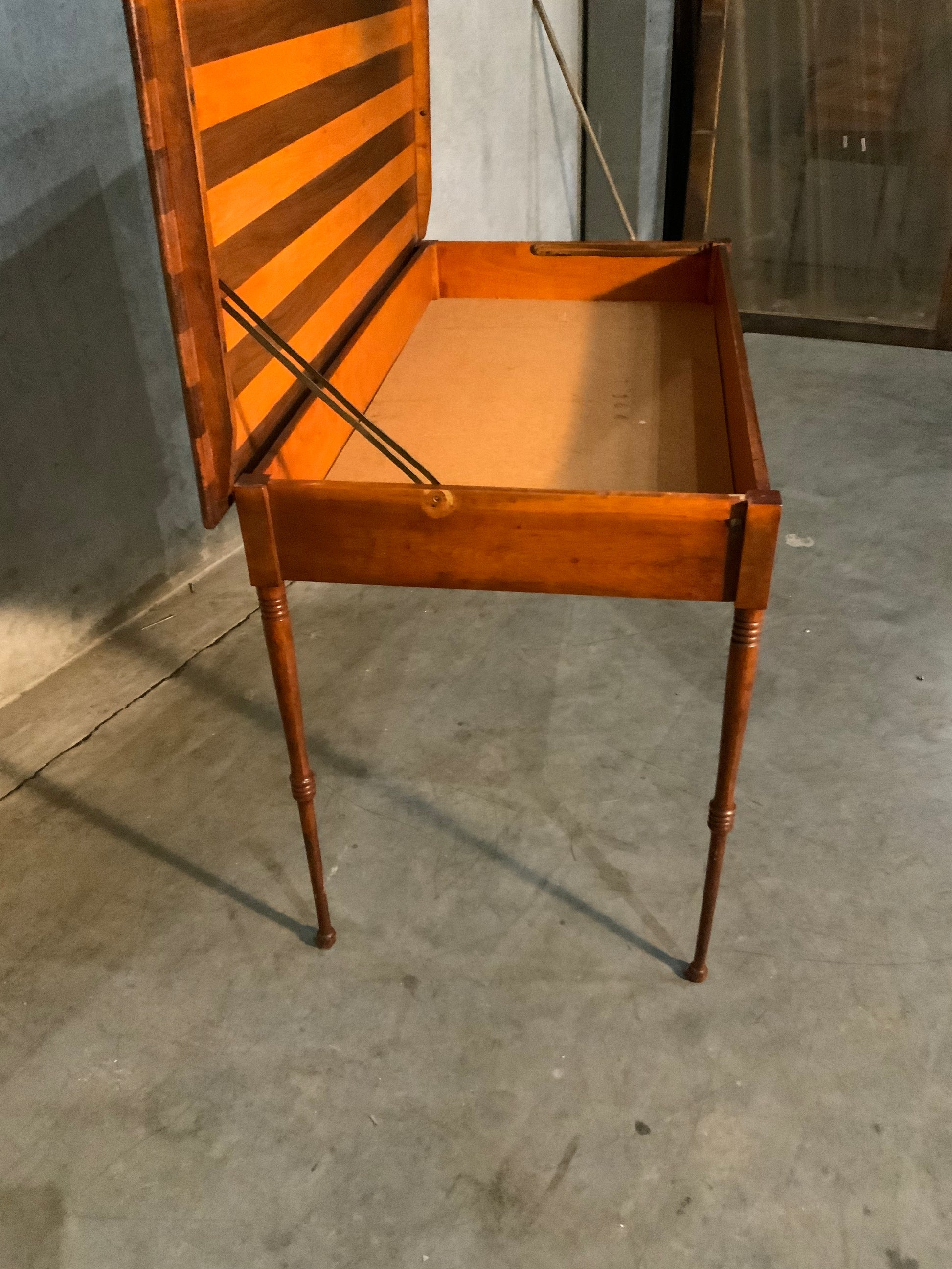 1930 Rnglish Rare lift top Mahogany desk / table | Scott Landon Antiques and Interiors.