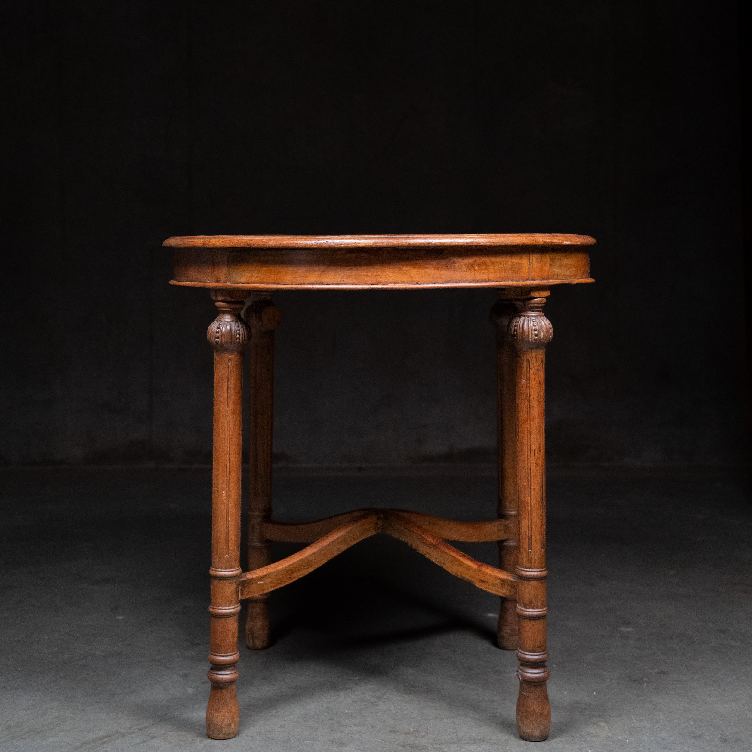 table | Scott Landon Antiques and Interiors.
