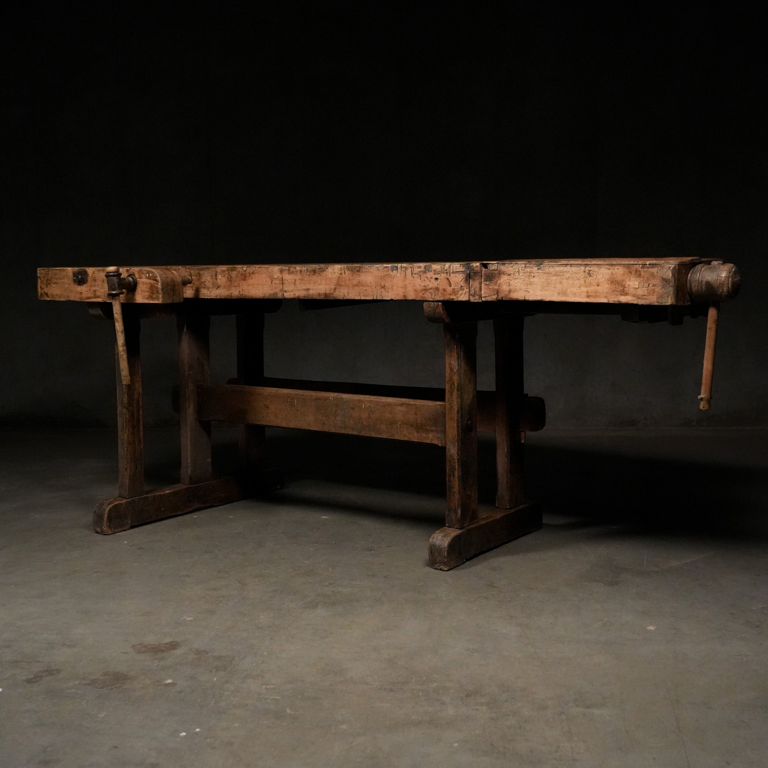 1890 French Large Carpenter Work Bench