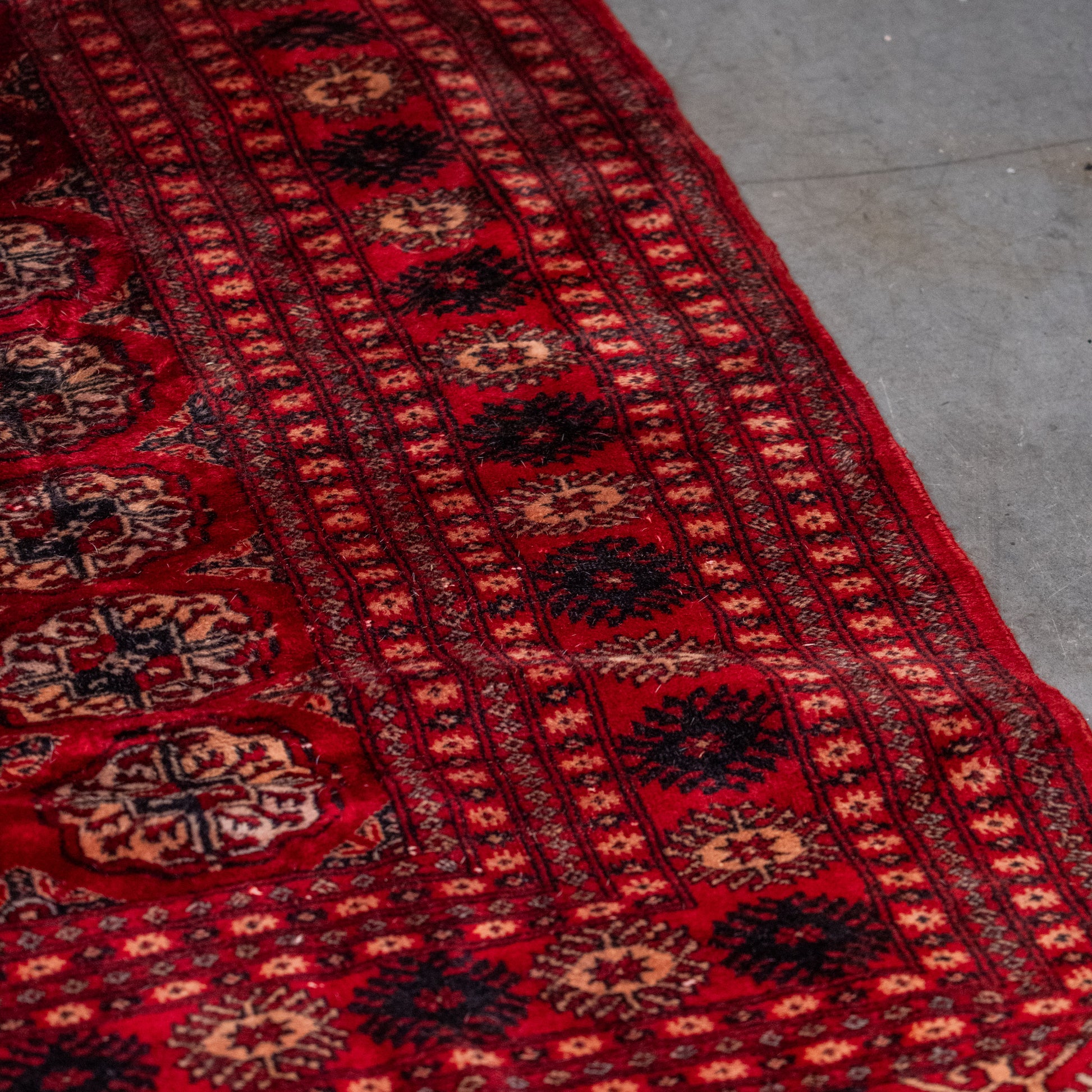 rug | Scott Landon Antiques and Interiors.
