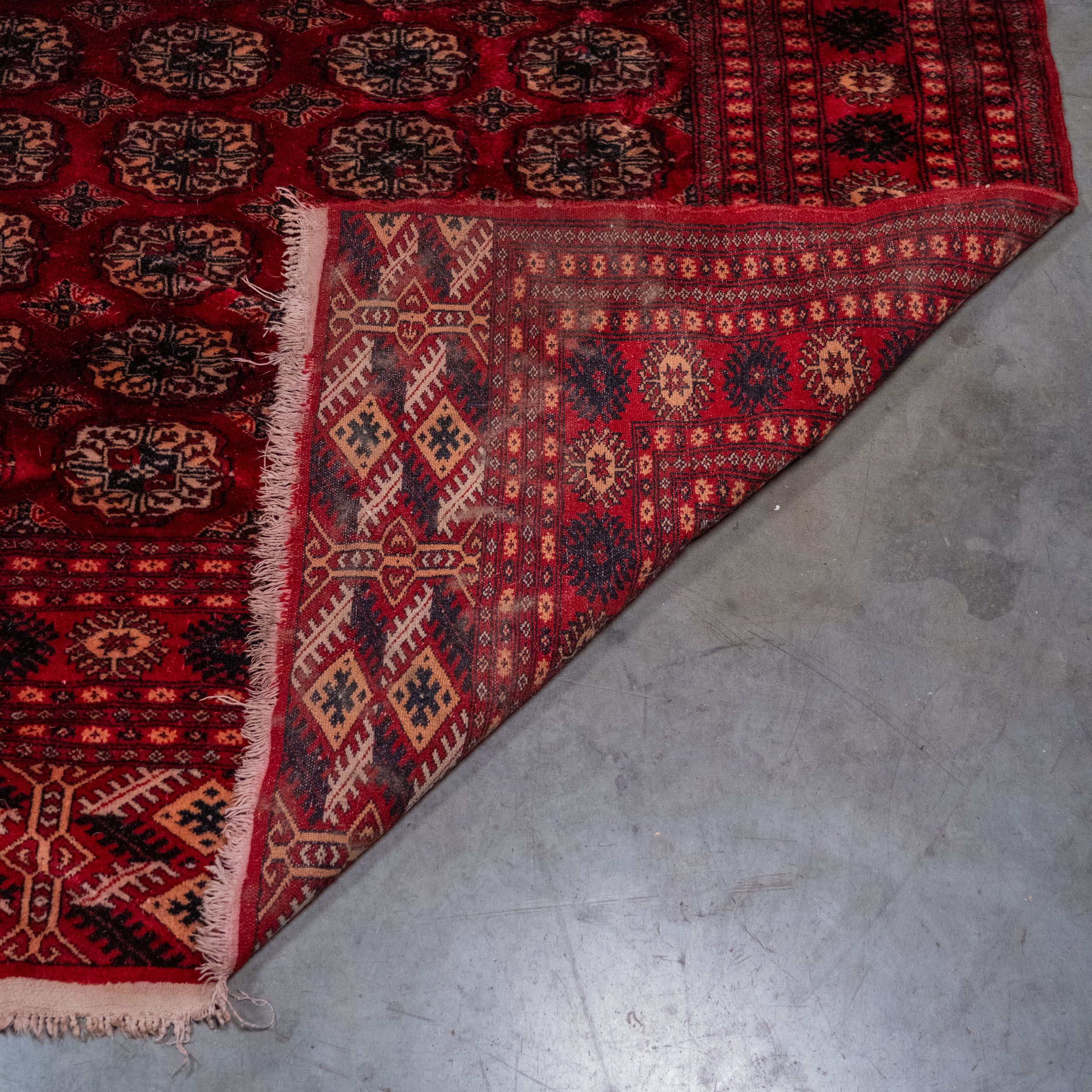 rug | Scott Landon Antiques and Interiors.