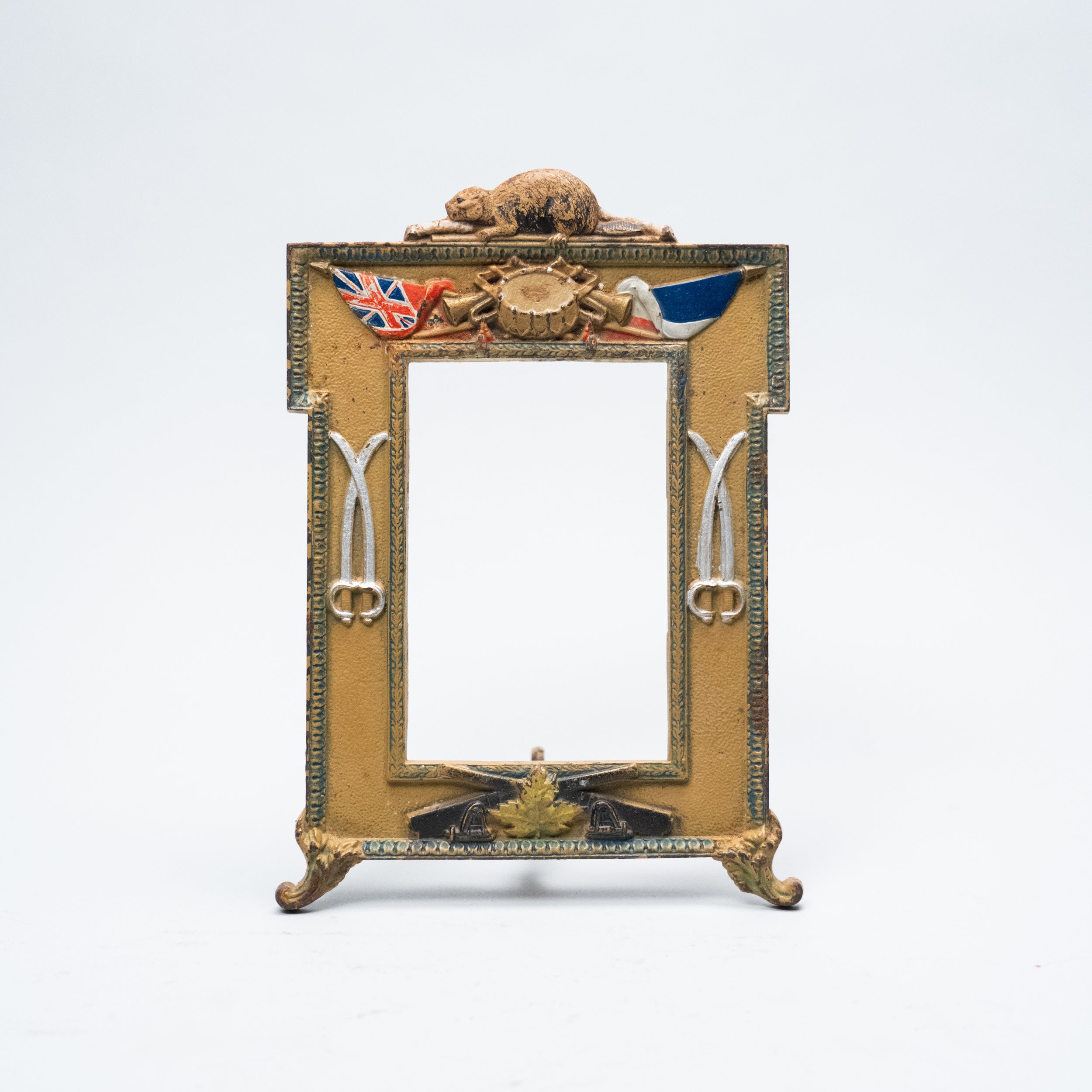 WWI Patriotic Military Photo Frame Attributed to Judd Mfg Co. – Beaver, Flags & Artillery Motifs, c.1915
