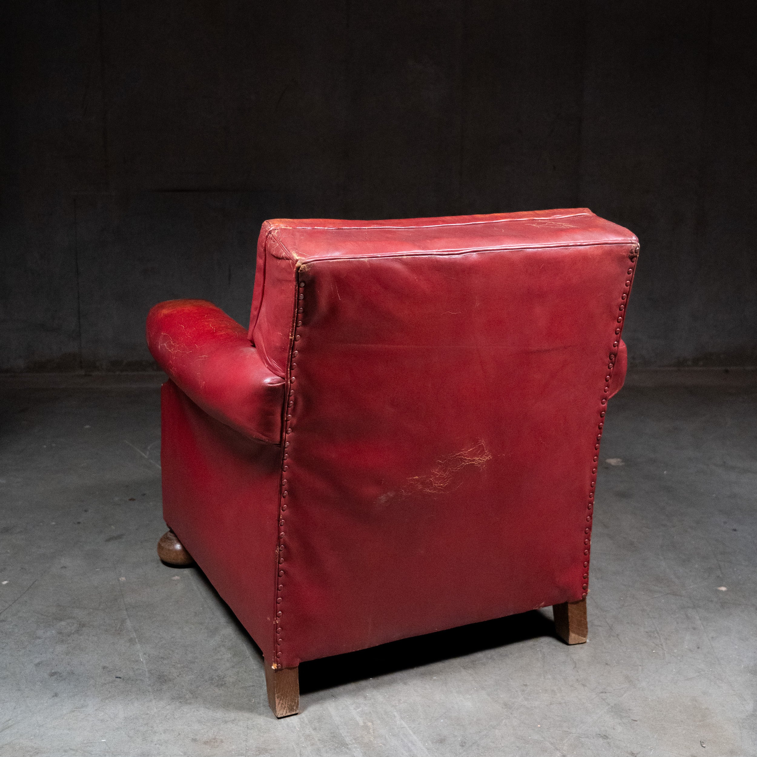 Antique English club chairs chairs | Scott Landon Antiques and Interiors.