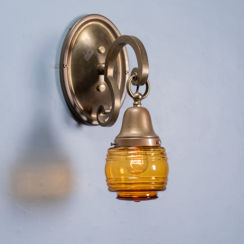 single sconce | Scott Landon Antiques and Interiors.