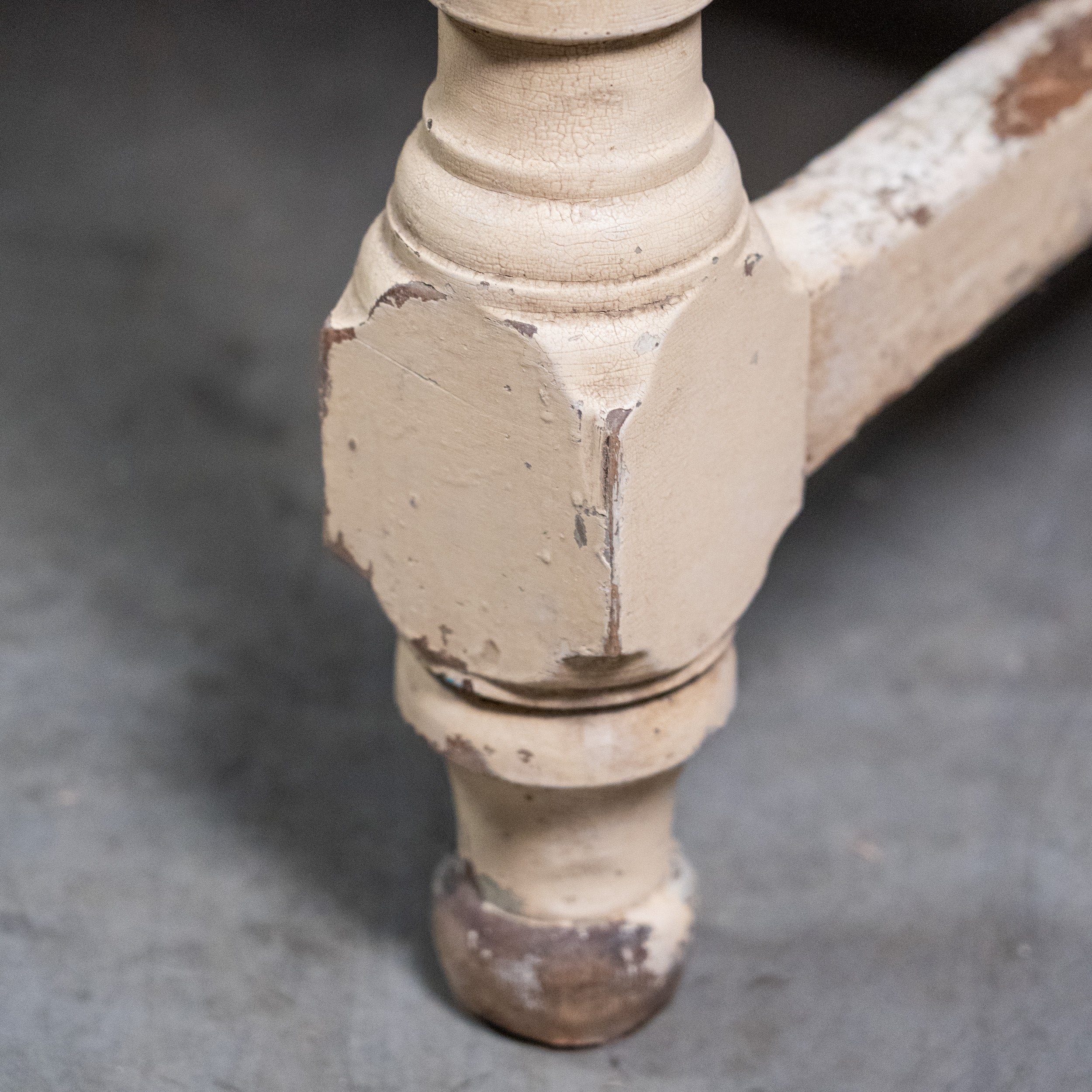 table | Scott Landon Antiques and Interiors.