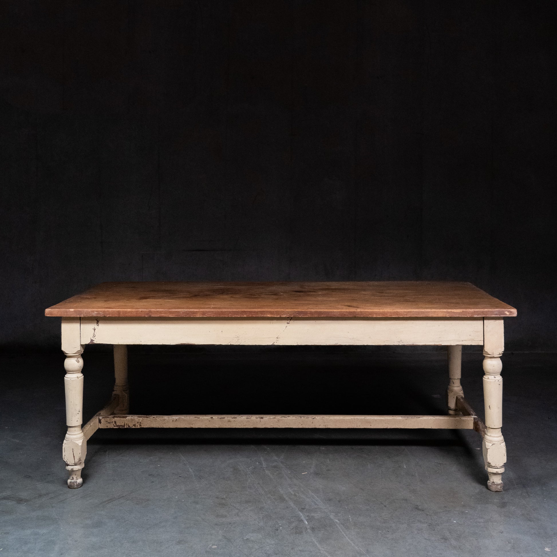 table | Scott Landon Antiques and Interiors.