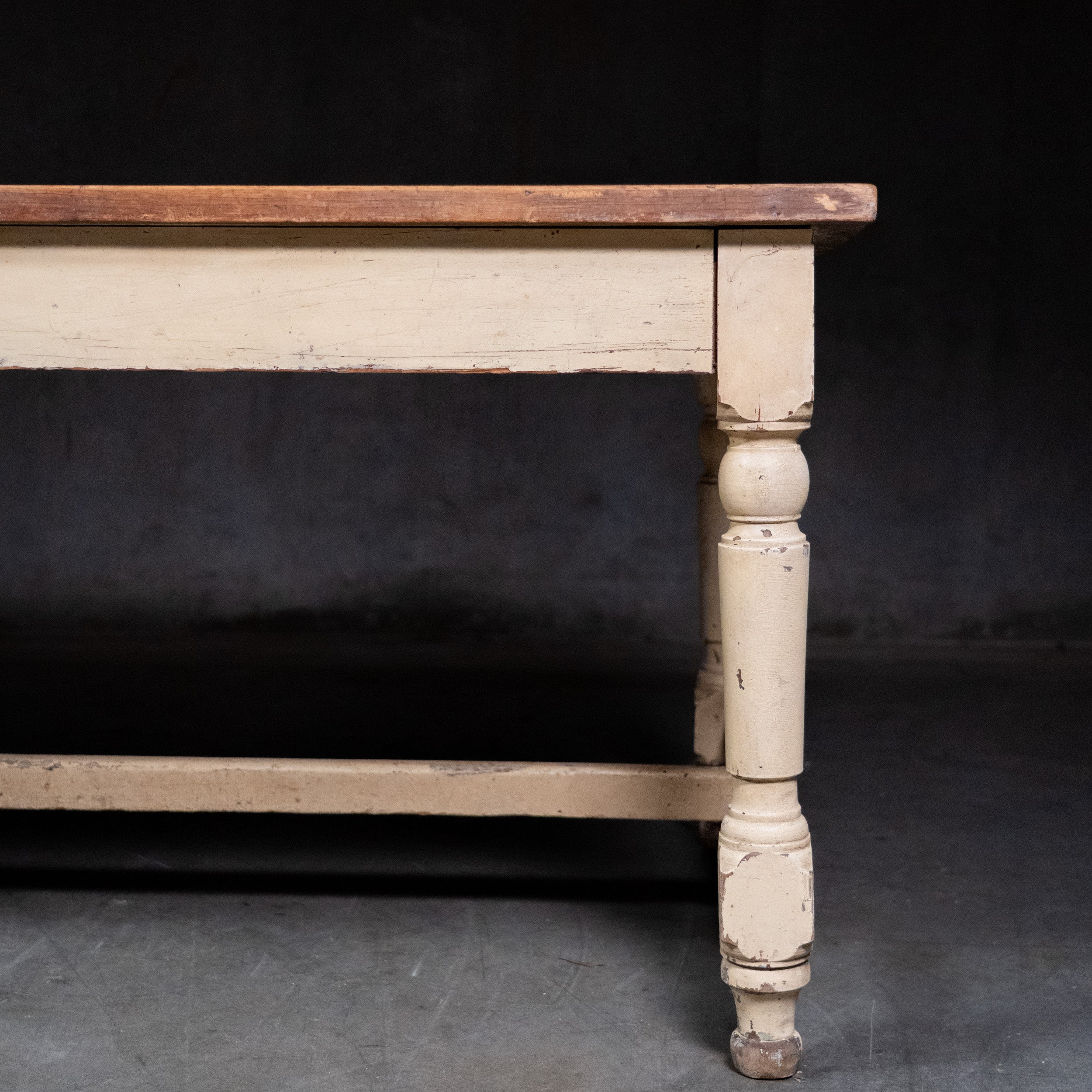 table | Scott Landon Antiques and Interiors.