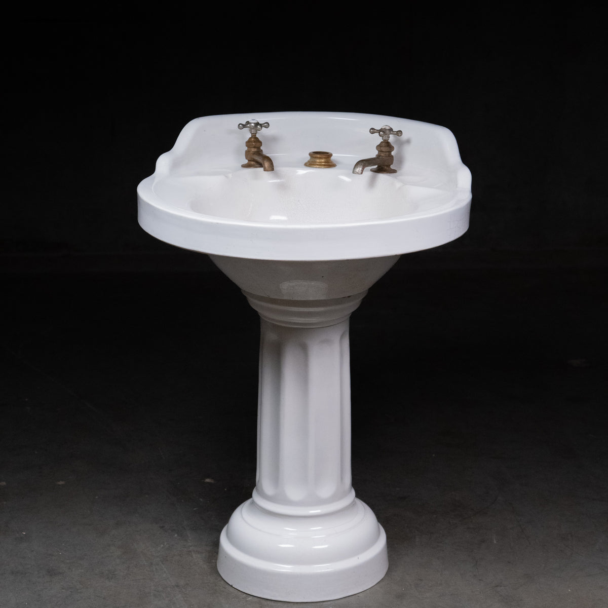 sink | Scott Landon Antiques and Interiors.