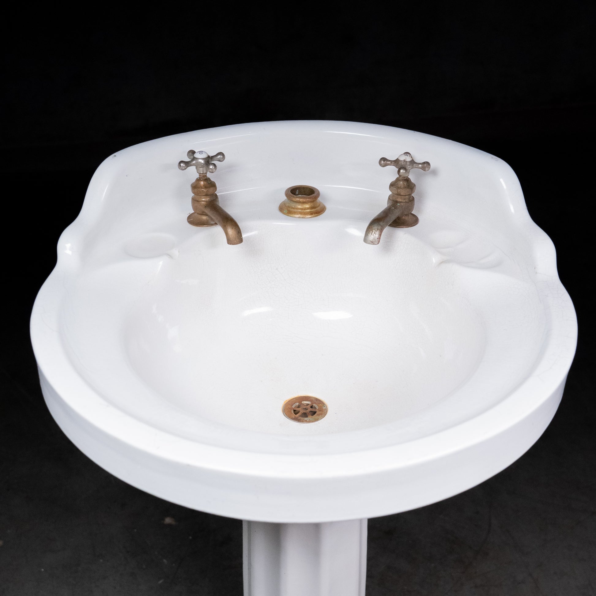 sink | Scott Landon Antiques and Interiors.