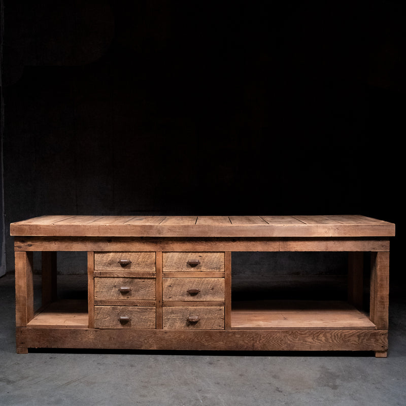 island | Scott Landon Antiques and Interiors.