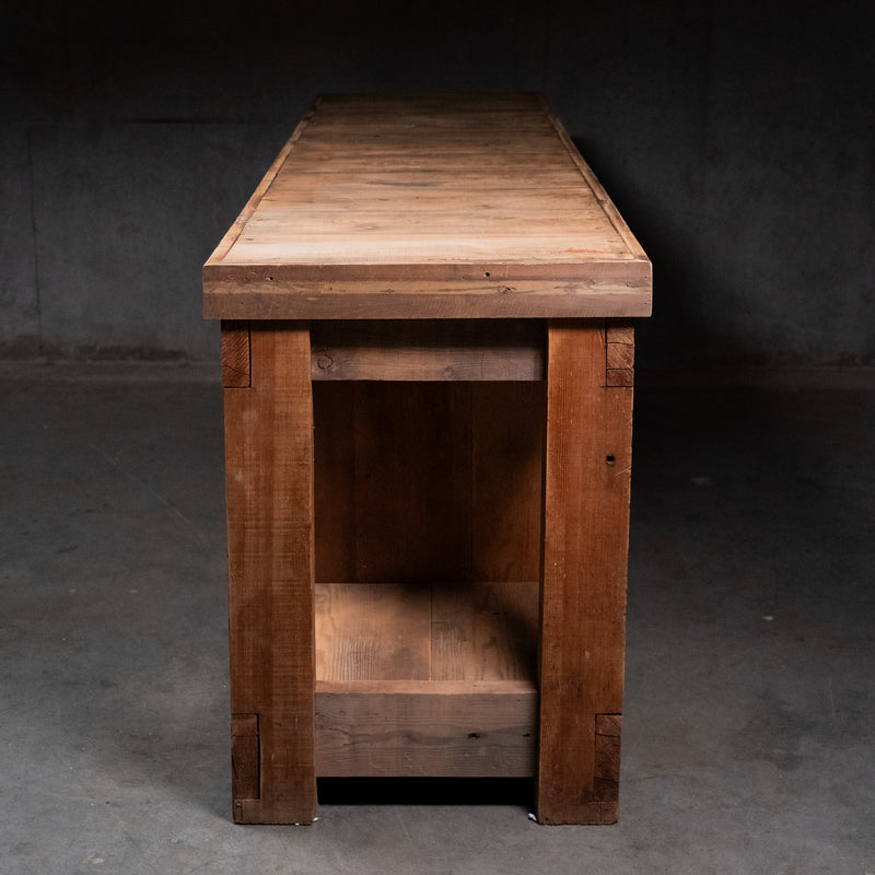 island | Scott Landon Antiques and Interiors.