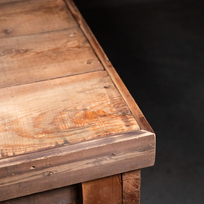 island | Scott Landon Antiques and Interiors.