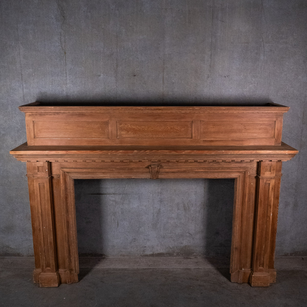 mantle | Scott Landon Antiques and Interiors.