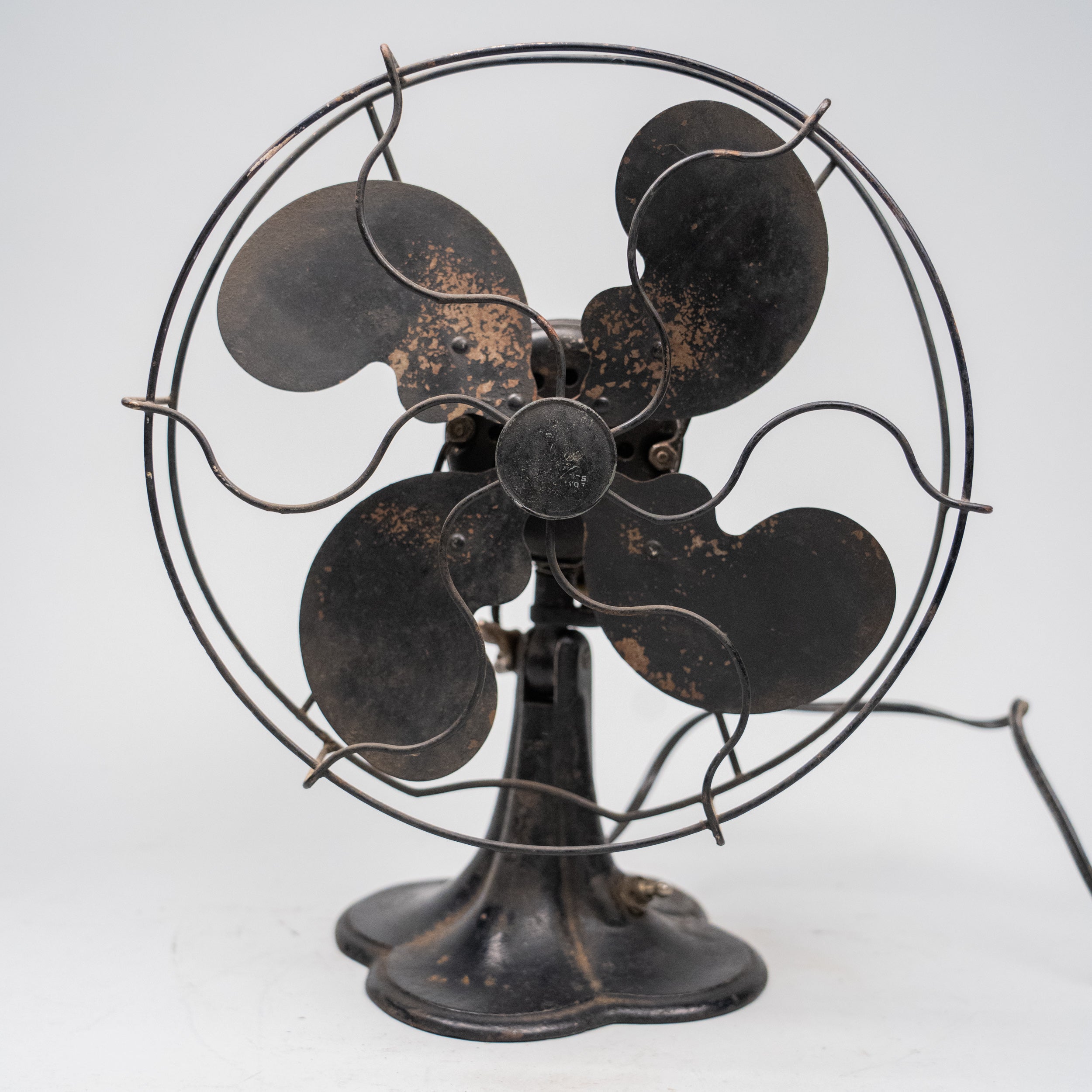 1920 Small Cast Iron Rotating Fan