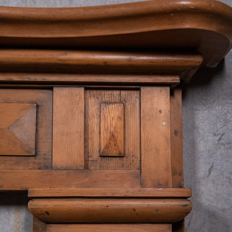 mantle | Scott Landon Antiques and Interiors.