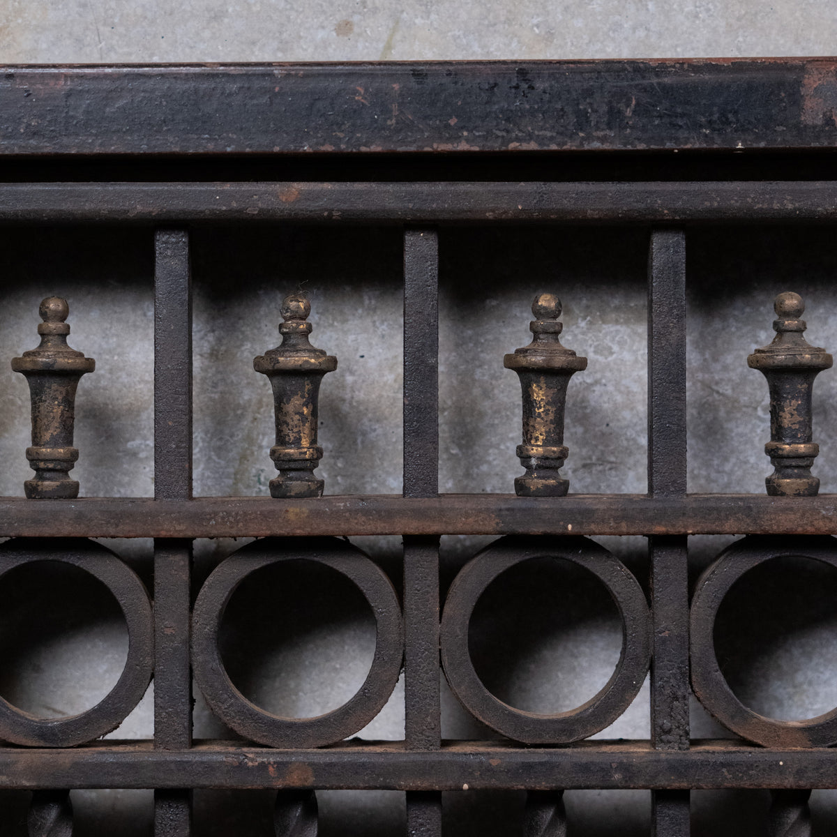 window | Scott Landon Antiques and Interiors.
