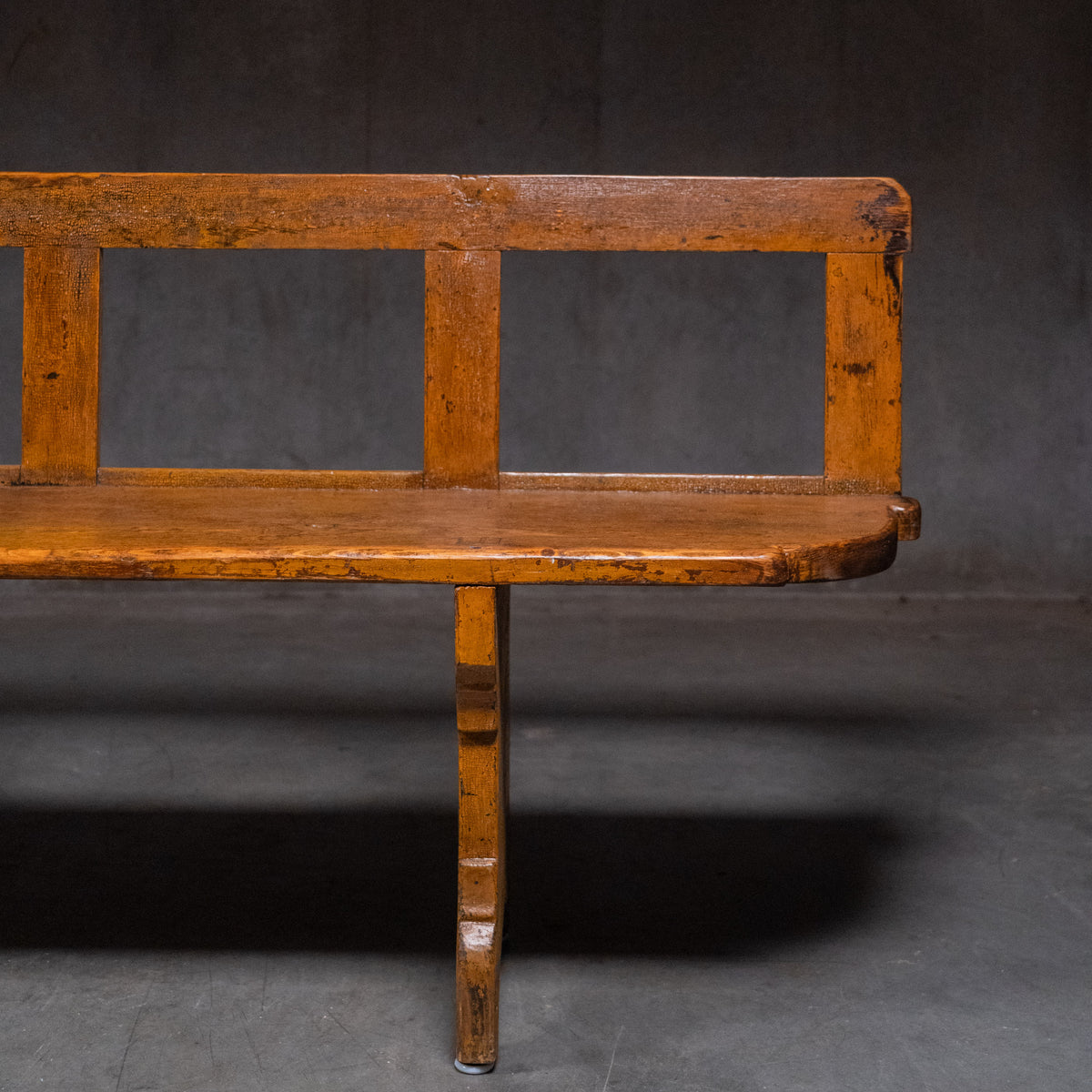 bench | Scott Landon Antiques and Interiors.