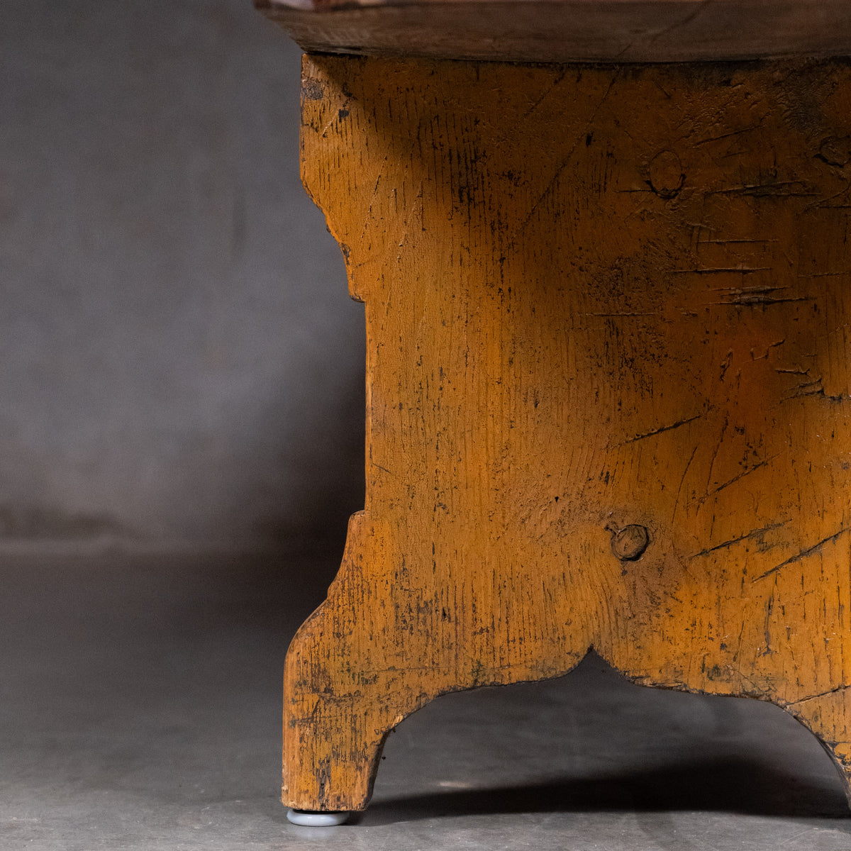 bench | Scott Landon Antiques and Interiors.