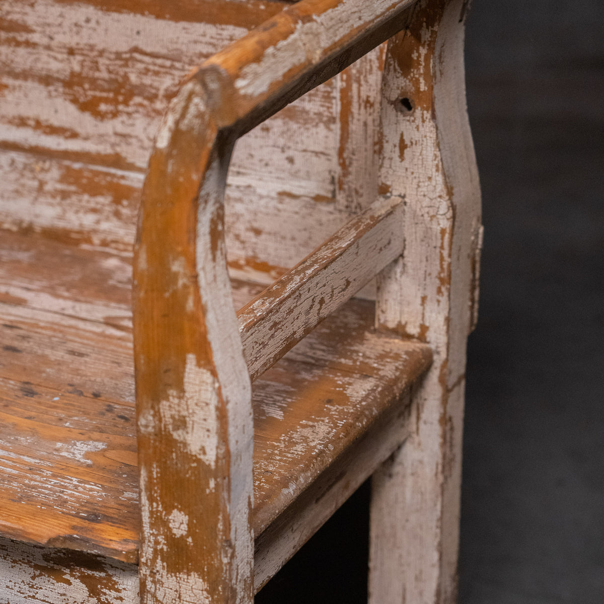 bench | Scott Landon Antiques and Interiors.