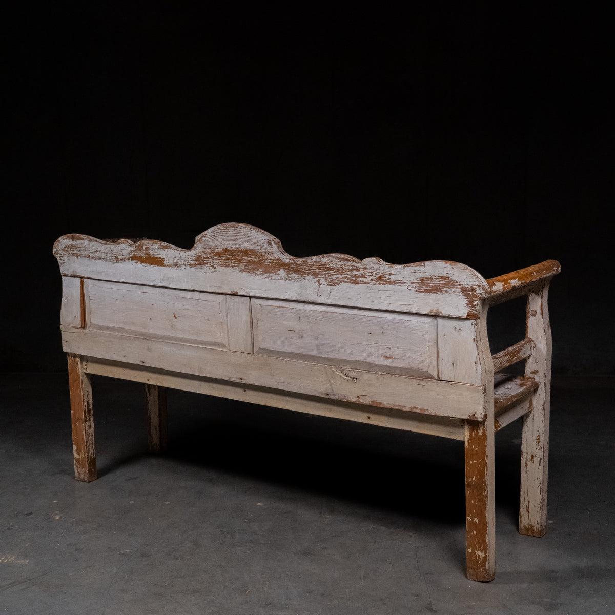 bench | Scott Landon Antiques and Interiors.