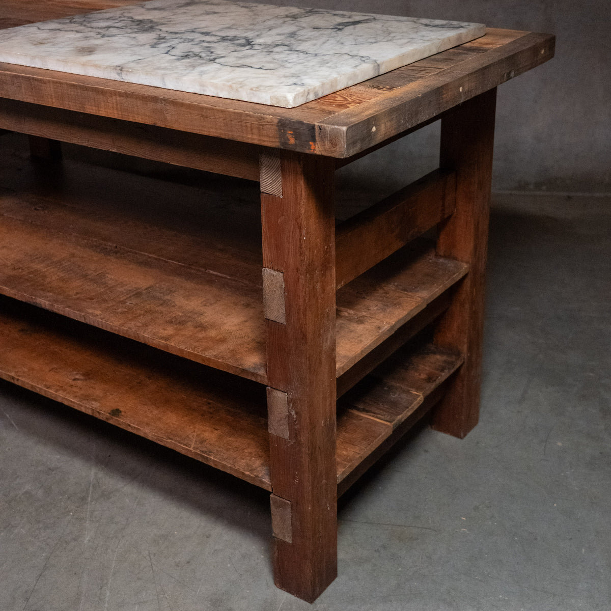 island | Scott Landon Antiques and Interiors.