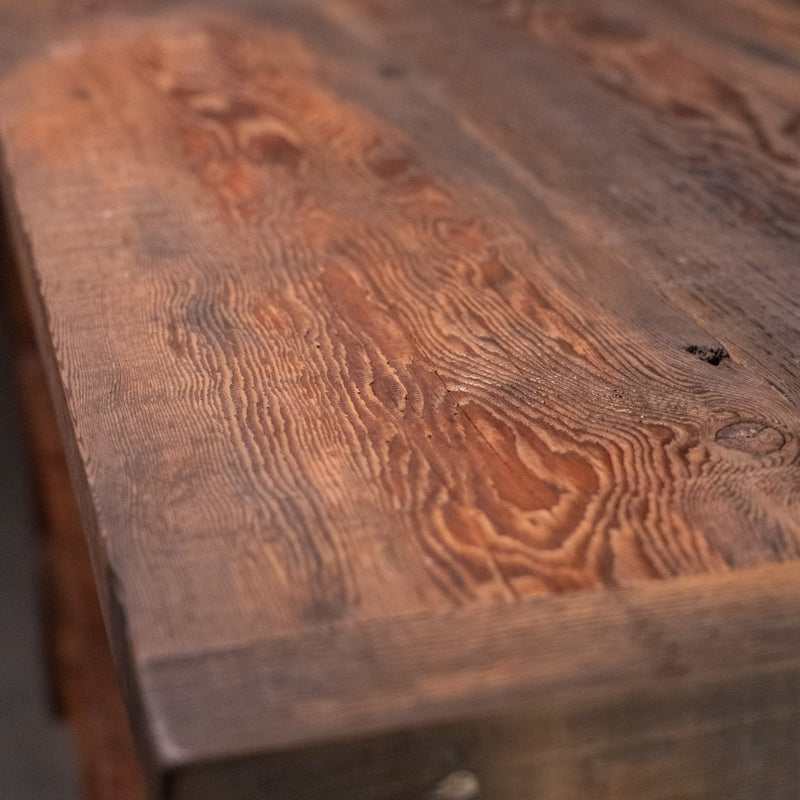 island | Scott Landon Antiques and Interiors.