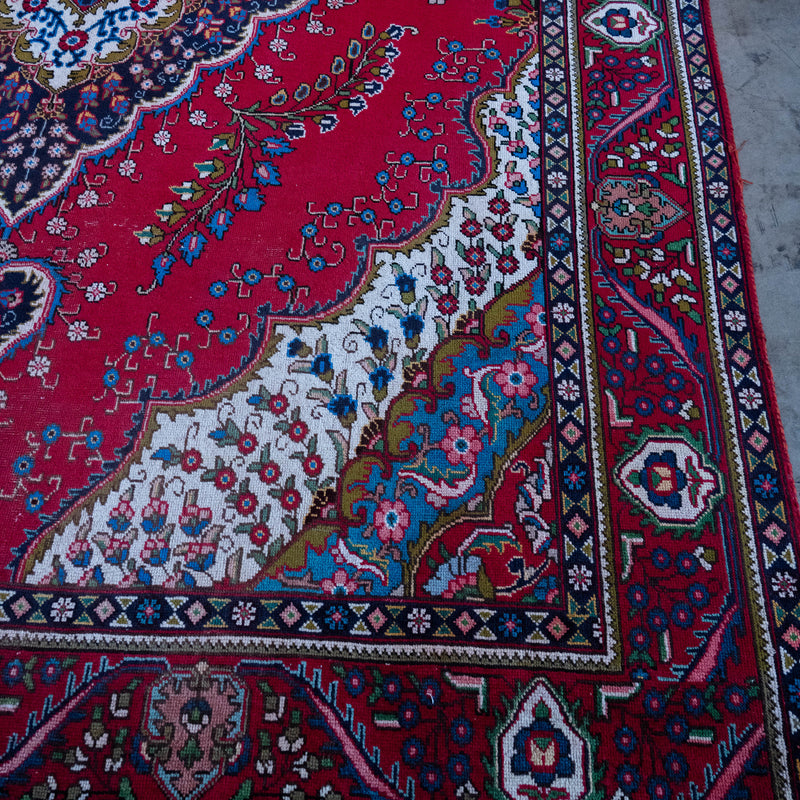 rug | Scott Landon Antiques and Interiors.