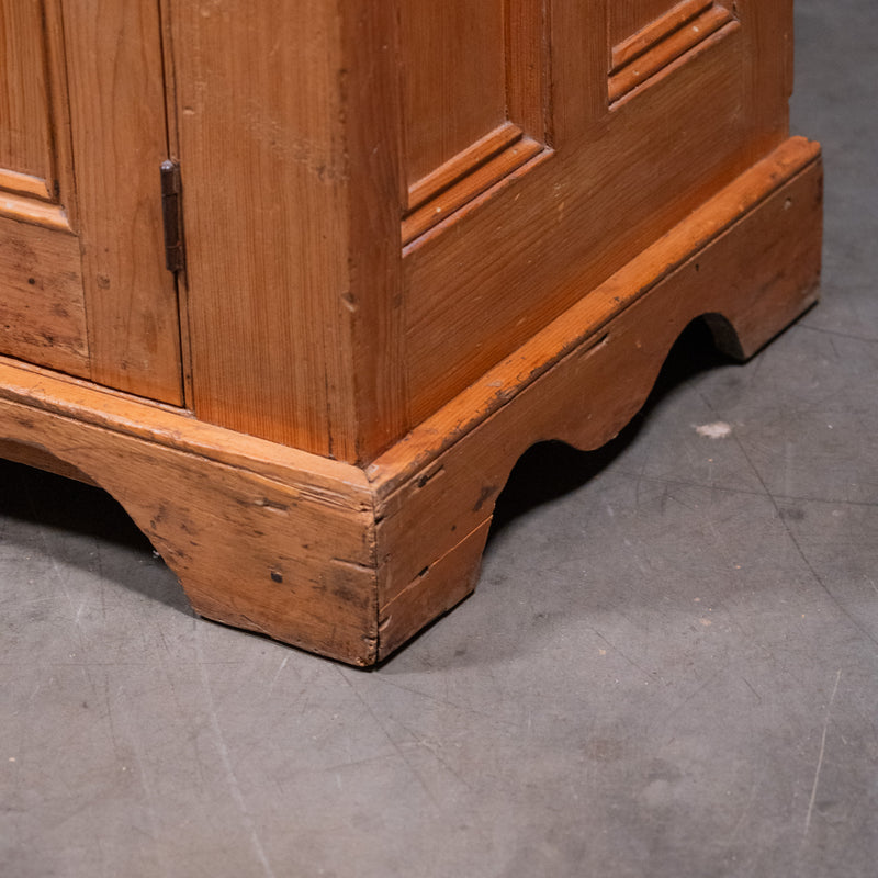 stepback | Scott Landon Antiques and Interiors.