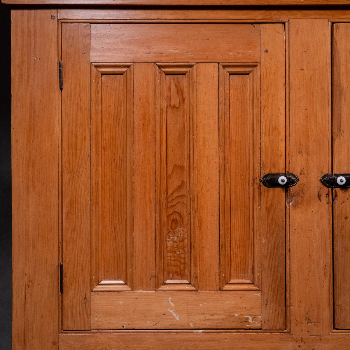 stepback | Scott Landon Antiques and Interiors.