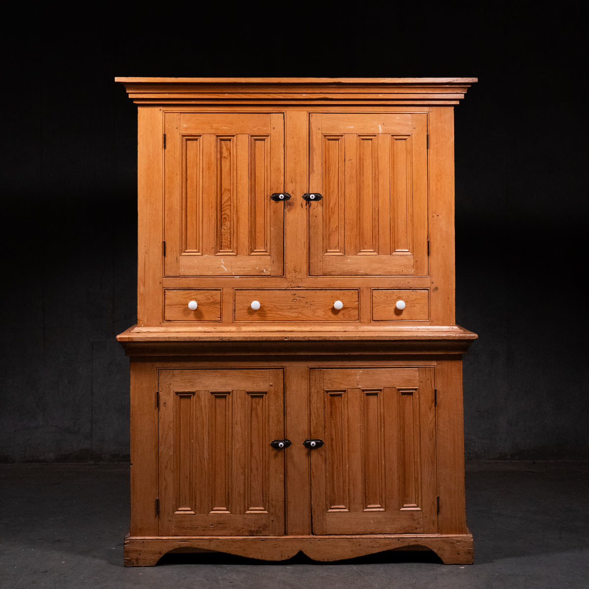 stepback | Scott Landon Antiques and Interiors.