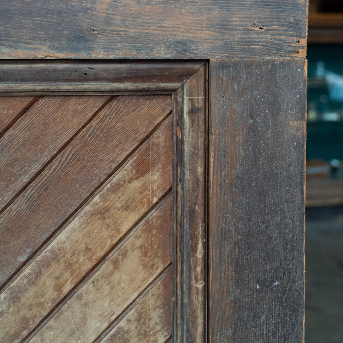 counter | Scott Landon Antiques and Interiors.