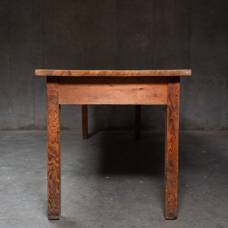 table | Scott Landon Antiques and Interiors.