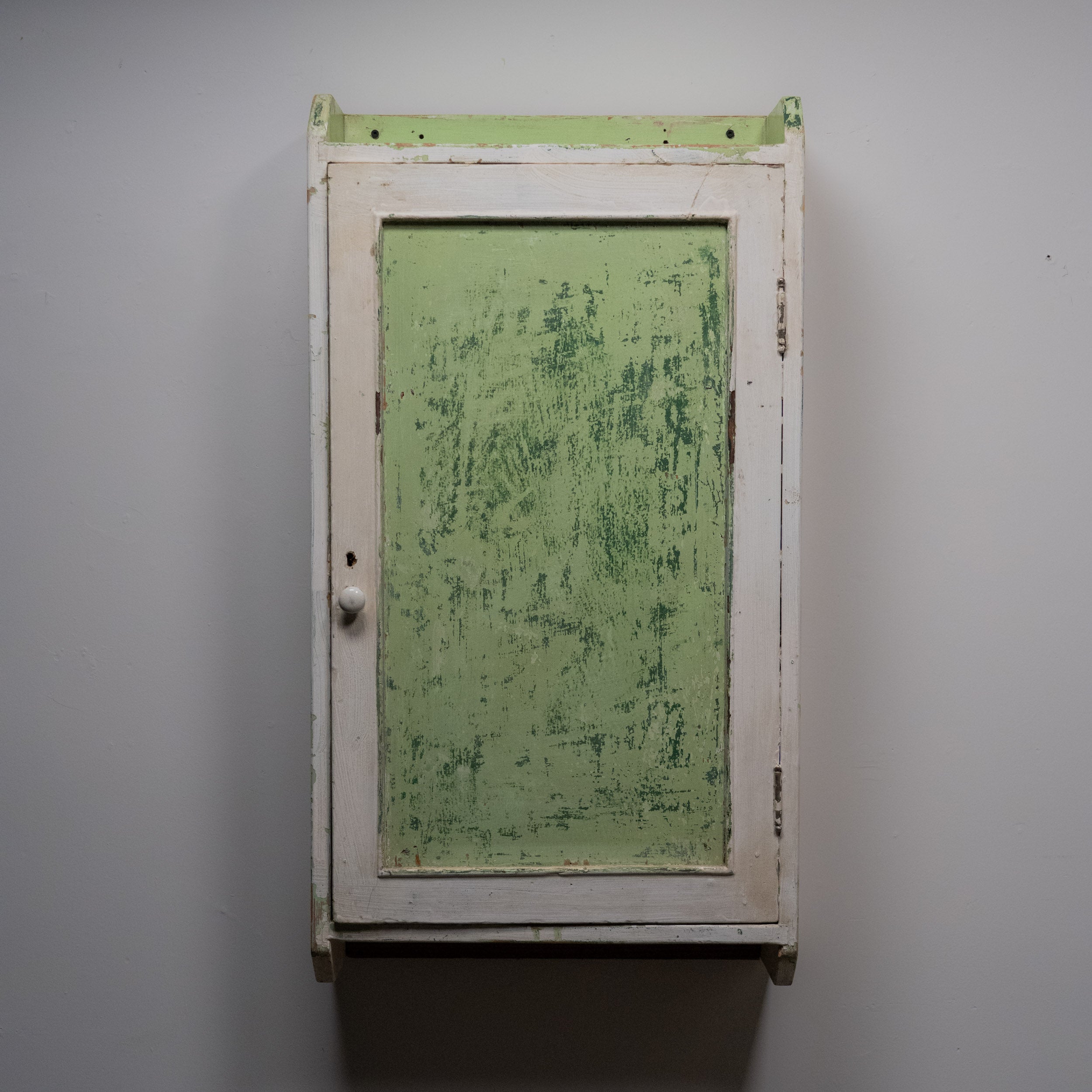 1920 Small Wall Mounted Cabinet