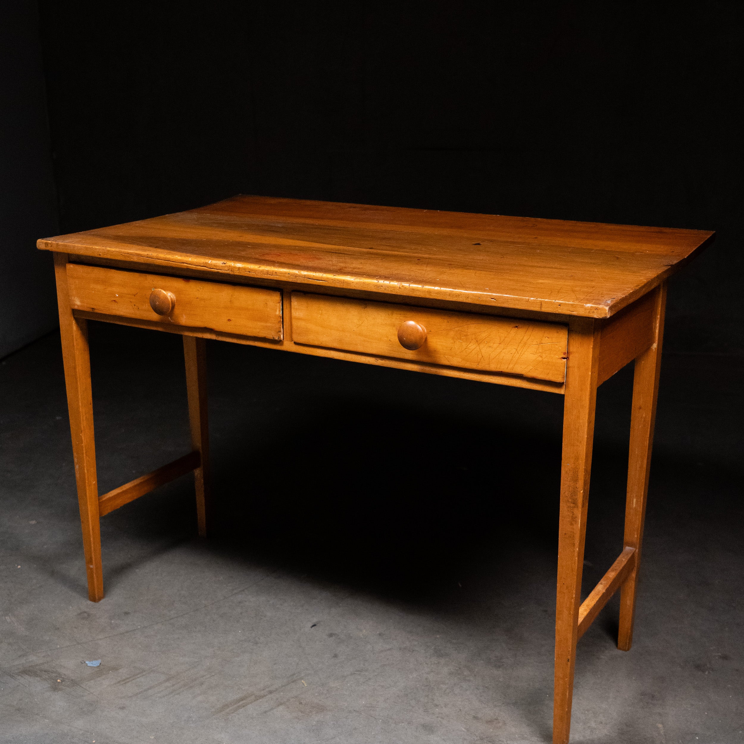 extendable desk | Scott Landon Antiques and Interiors.