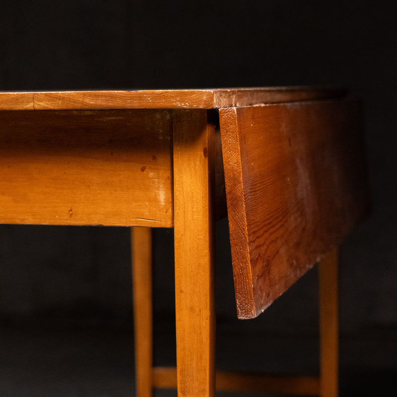 extendable desk | Scott Landon Antiques and Interiors.