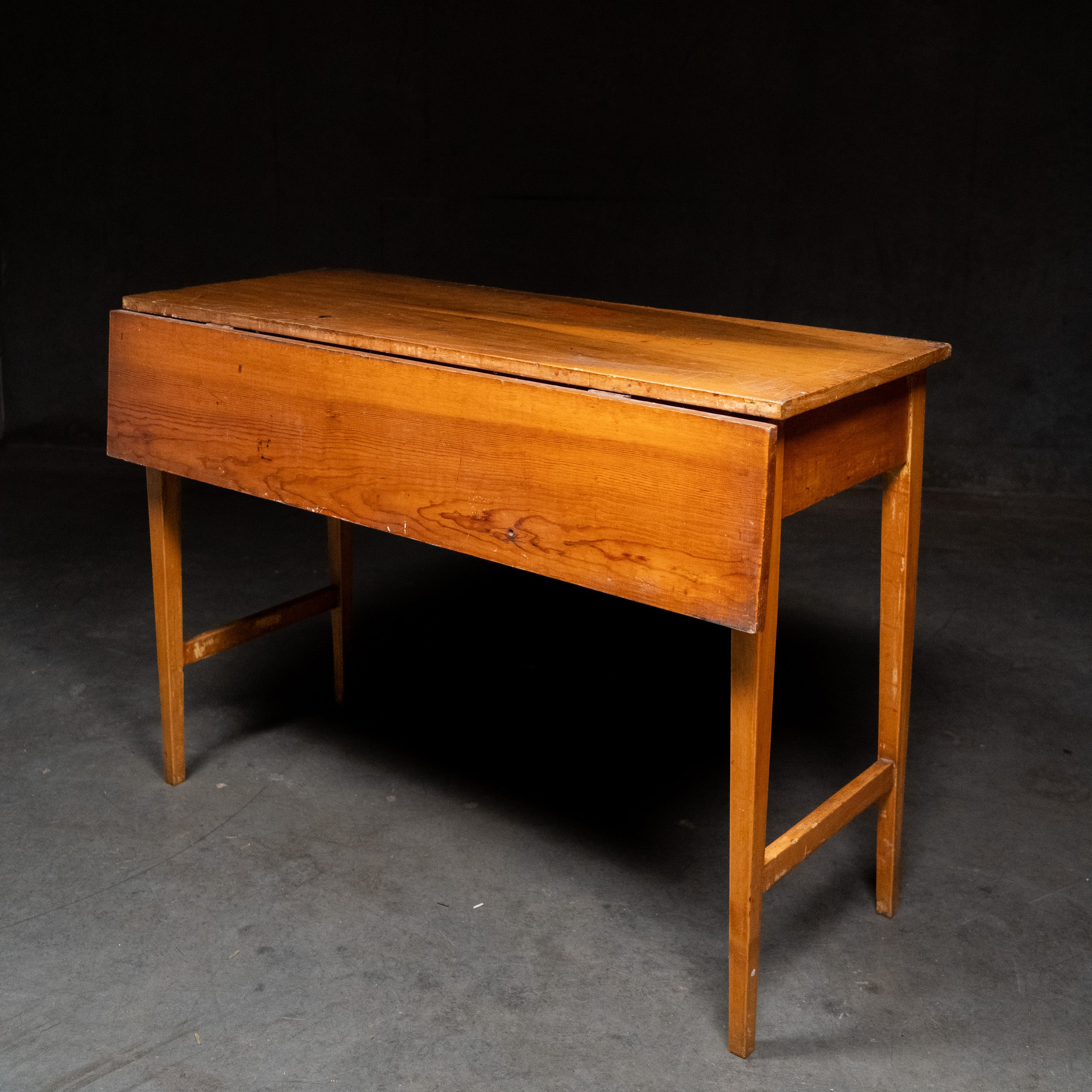 extendable desk | Scott Landon Antiques and Interiors.