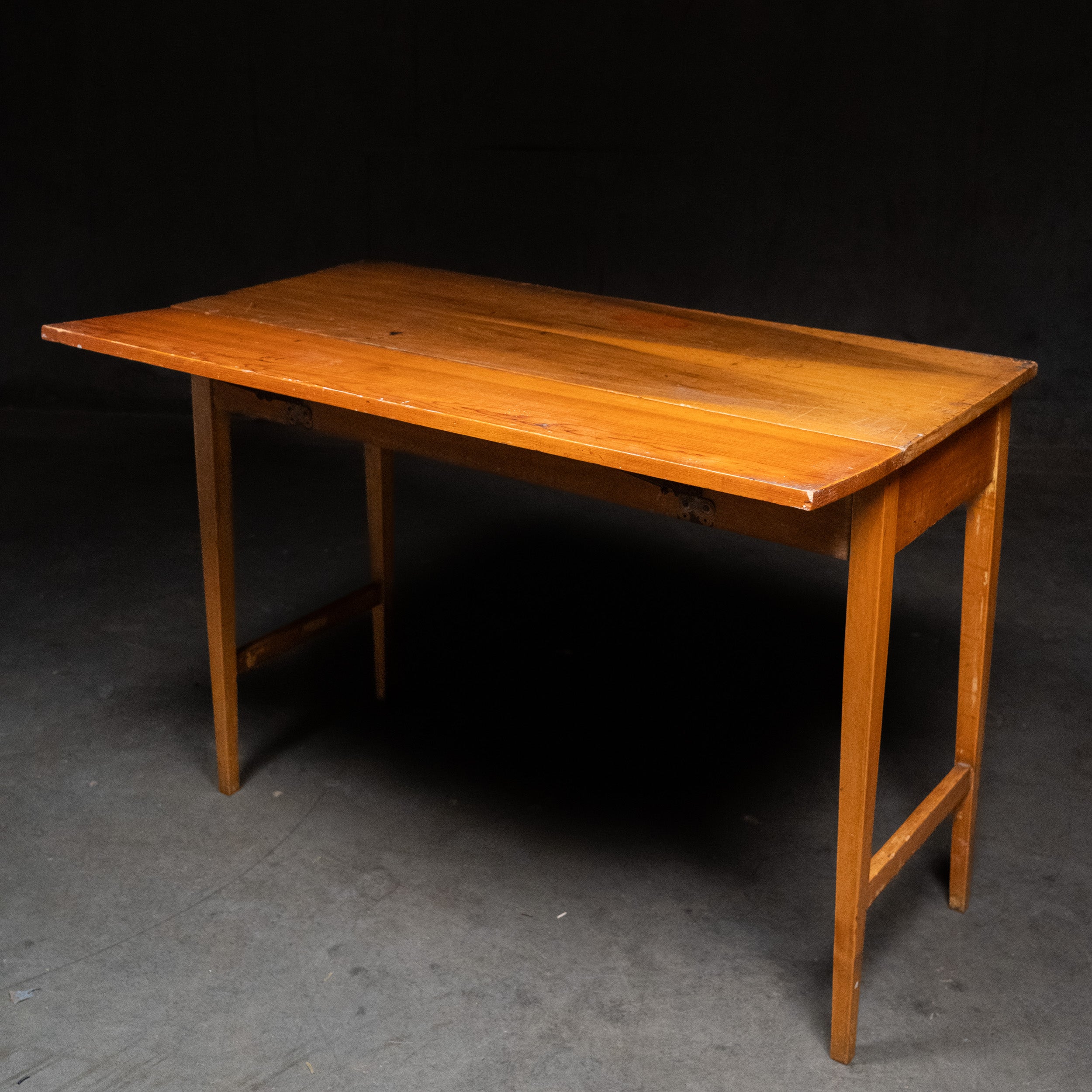 extendable desk | Scott Landon Antiques and Interiors.