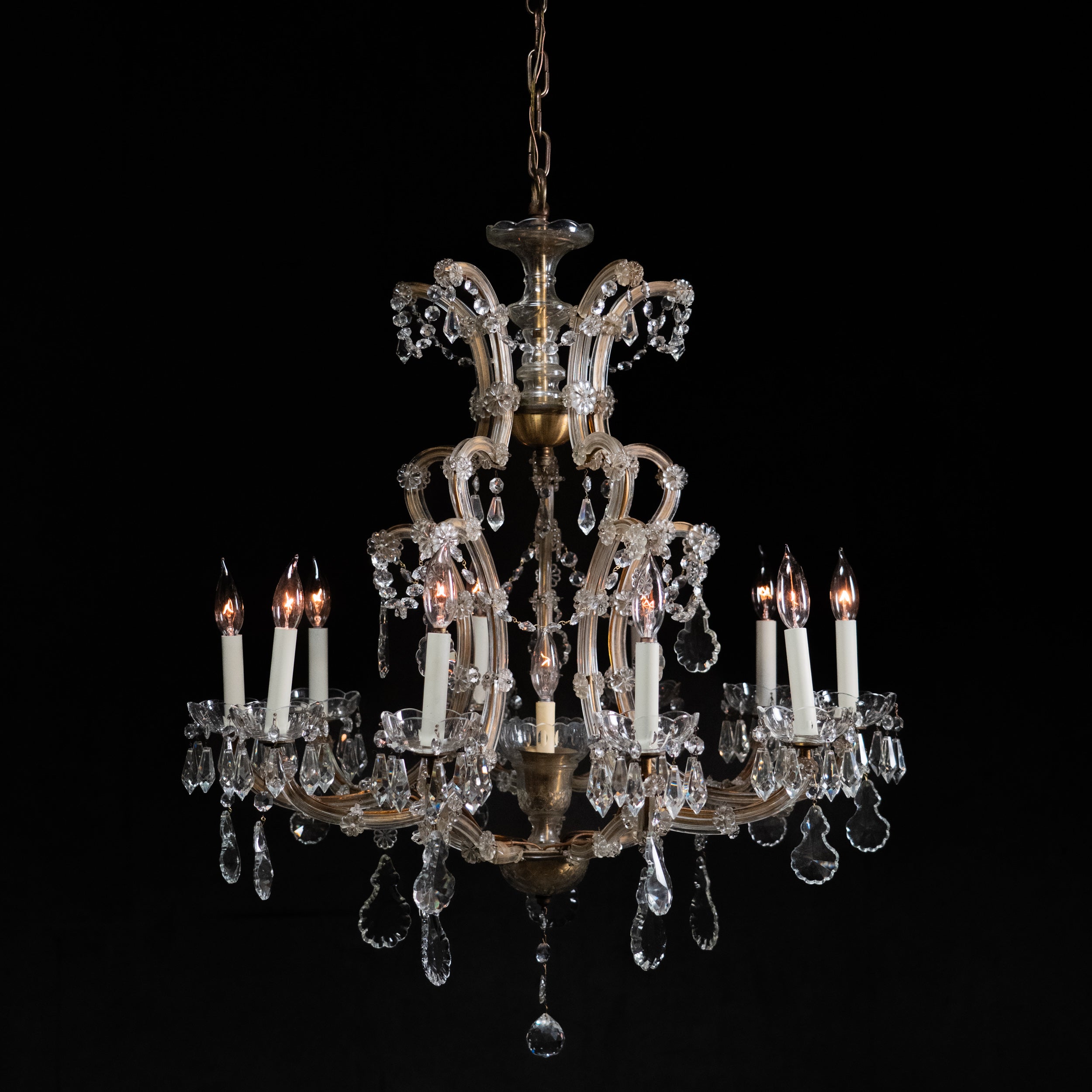 large crystal chandelier | Scott Landon Antiques and Interiors.
