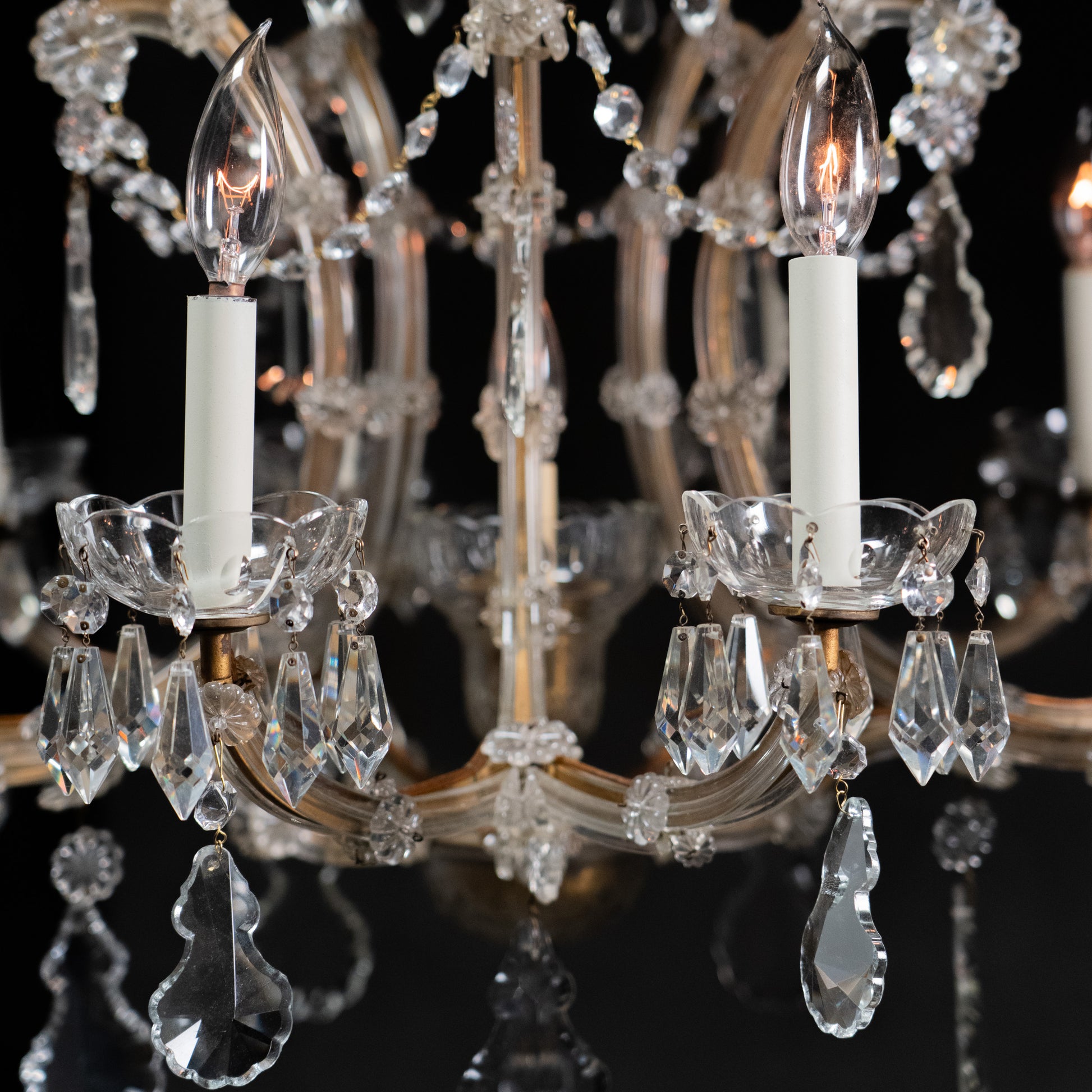 large crystal chandelier | Scott Landon Antiques and Interiors.