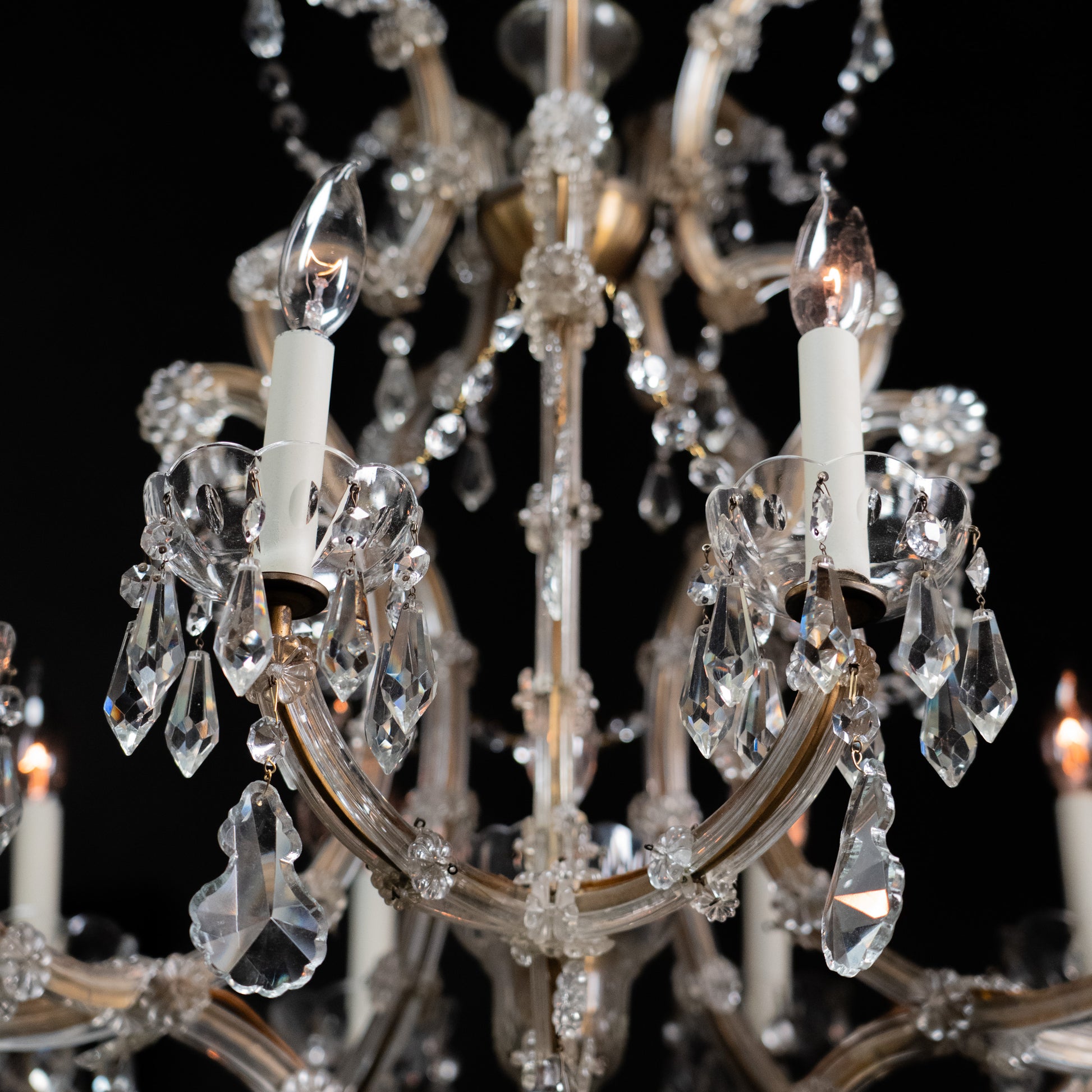large crystal chandelier | Scott Landon Antiques and Interiors.