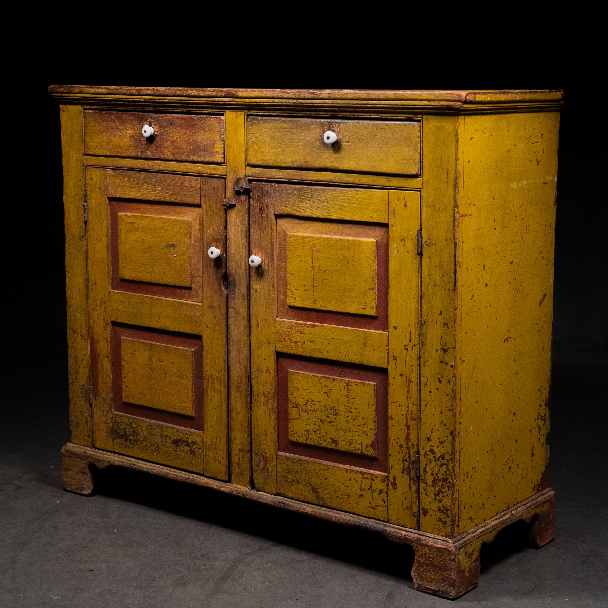 1840 Canadian Pine Sideboard Buffet