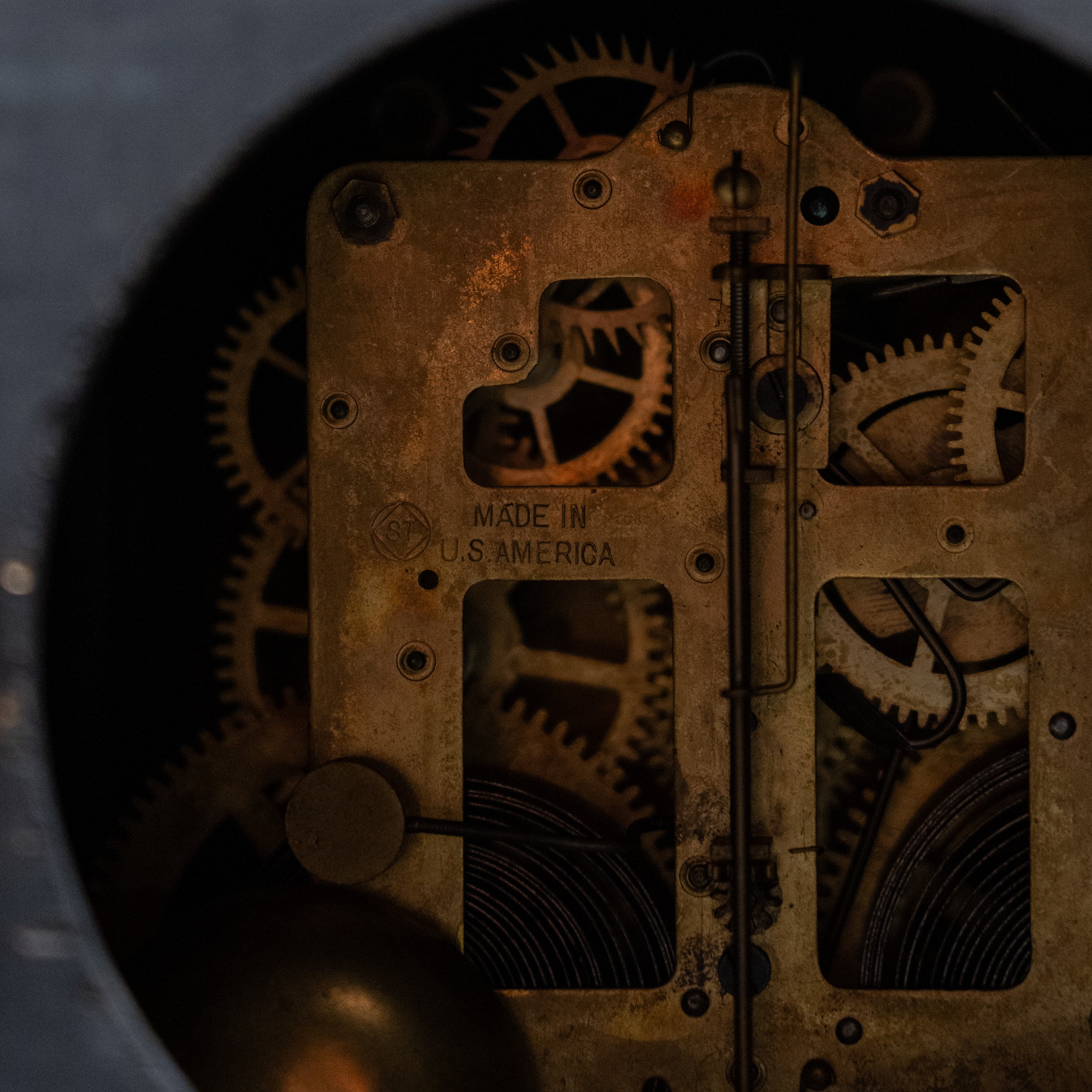 clock | Scott Landon Antiques and Interiors.