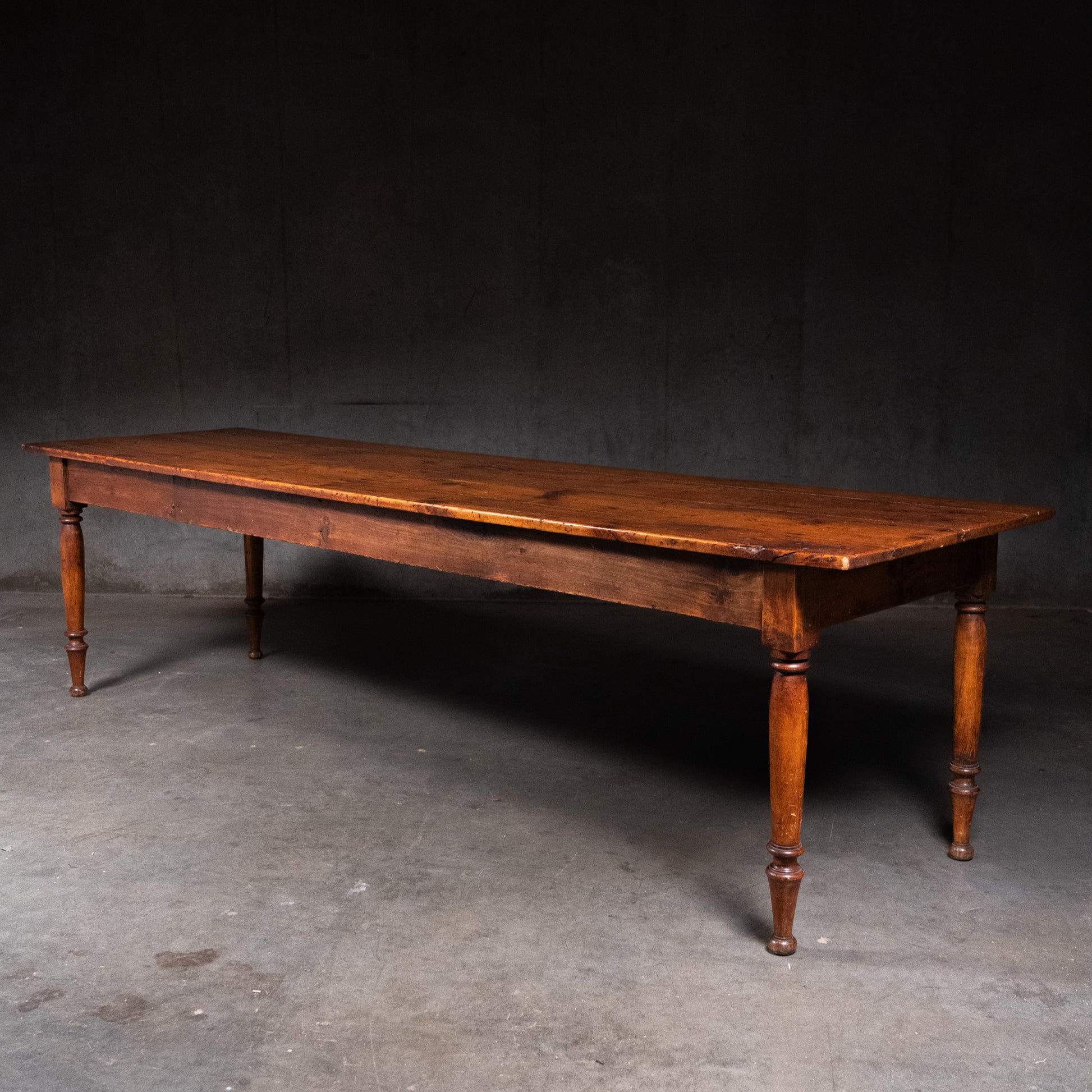 table | Scott Landon Antiques and Interiors.