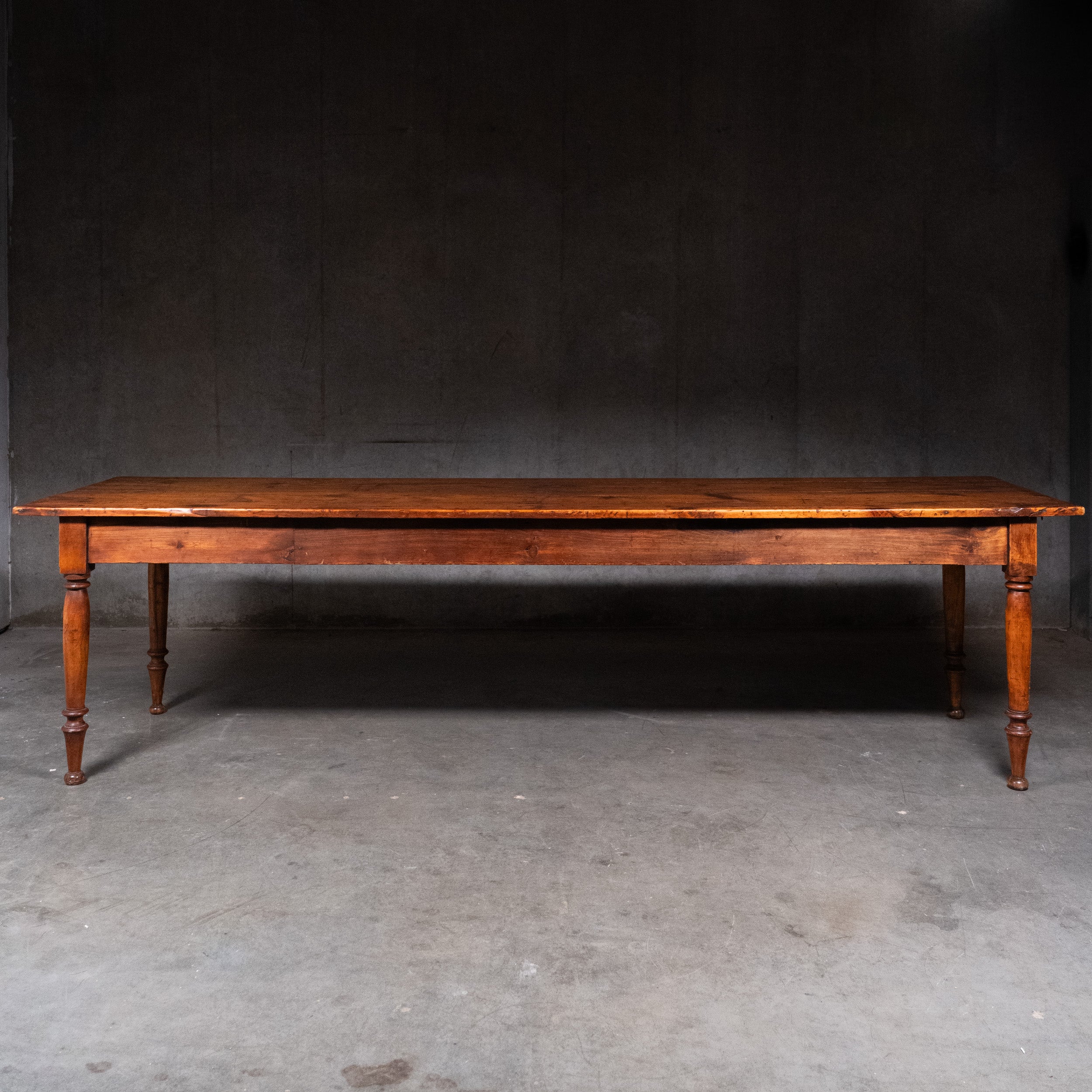 table | Scott Landon Antiques and Interiors.