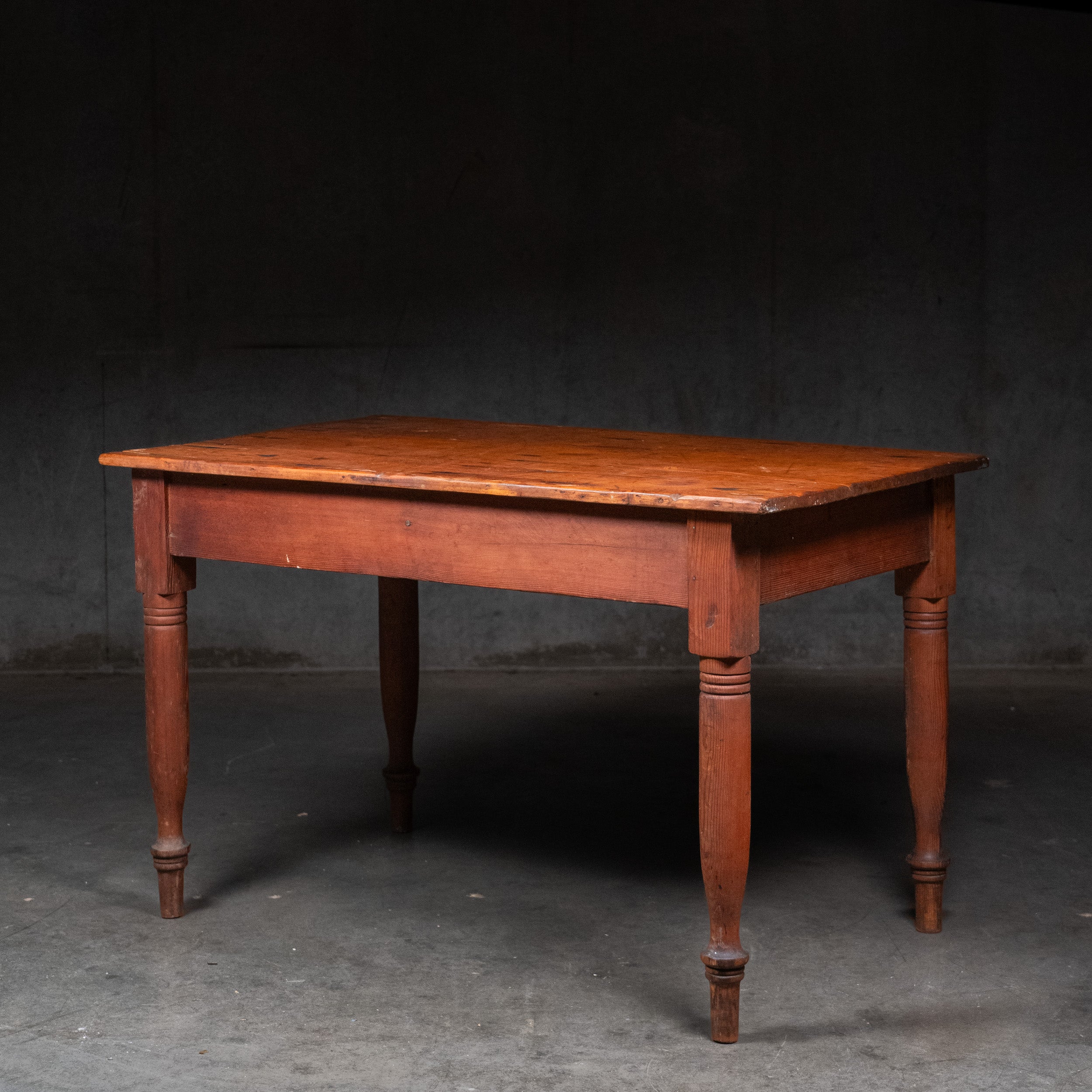 table | Scott Landon Antiques and Interiors.