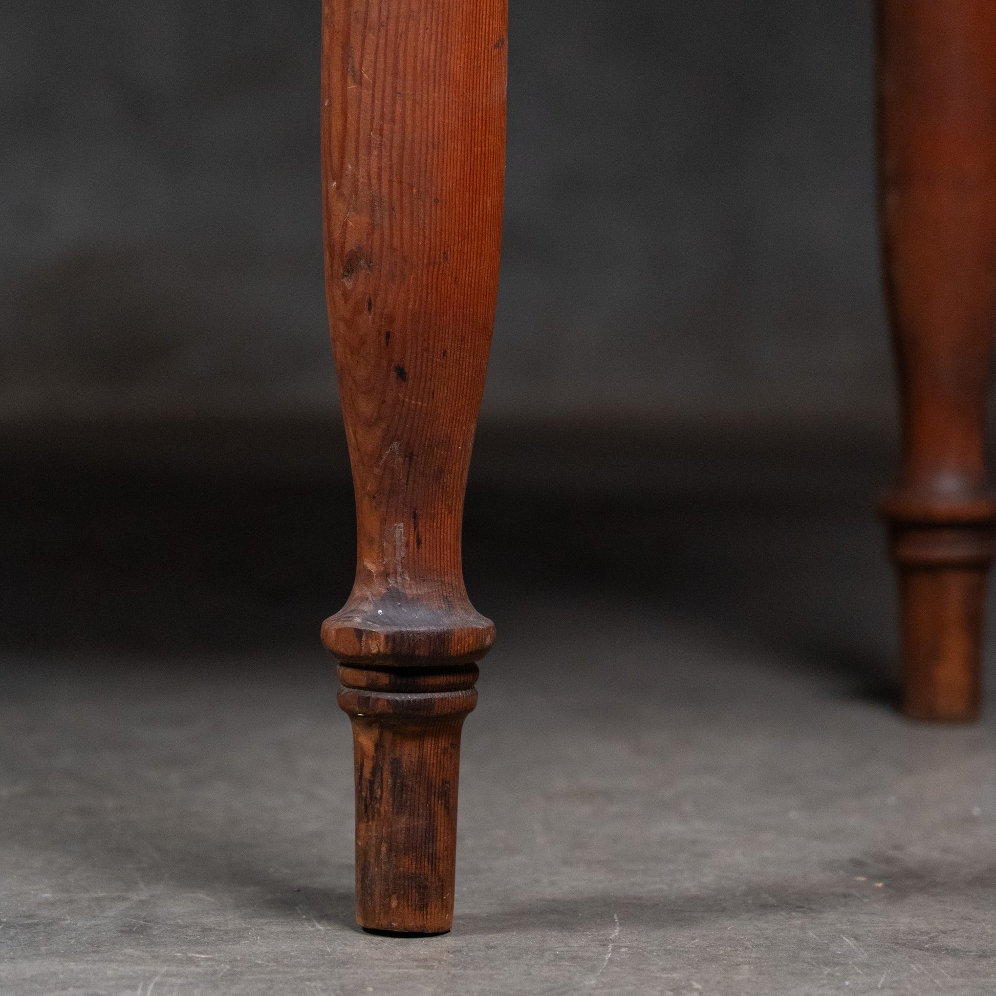 table | Scott Landon Antiques and Interiors.