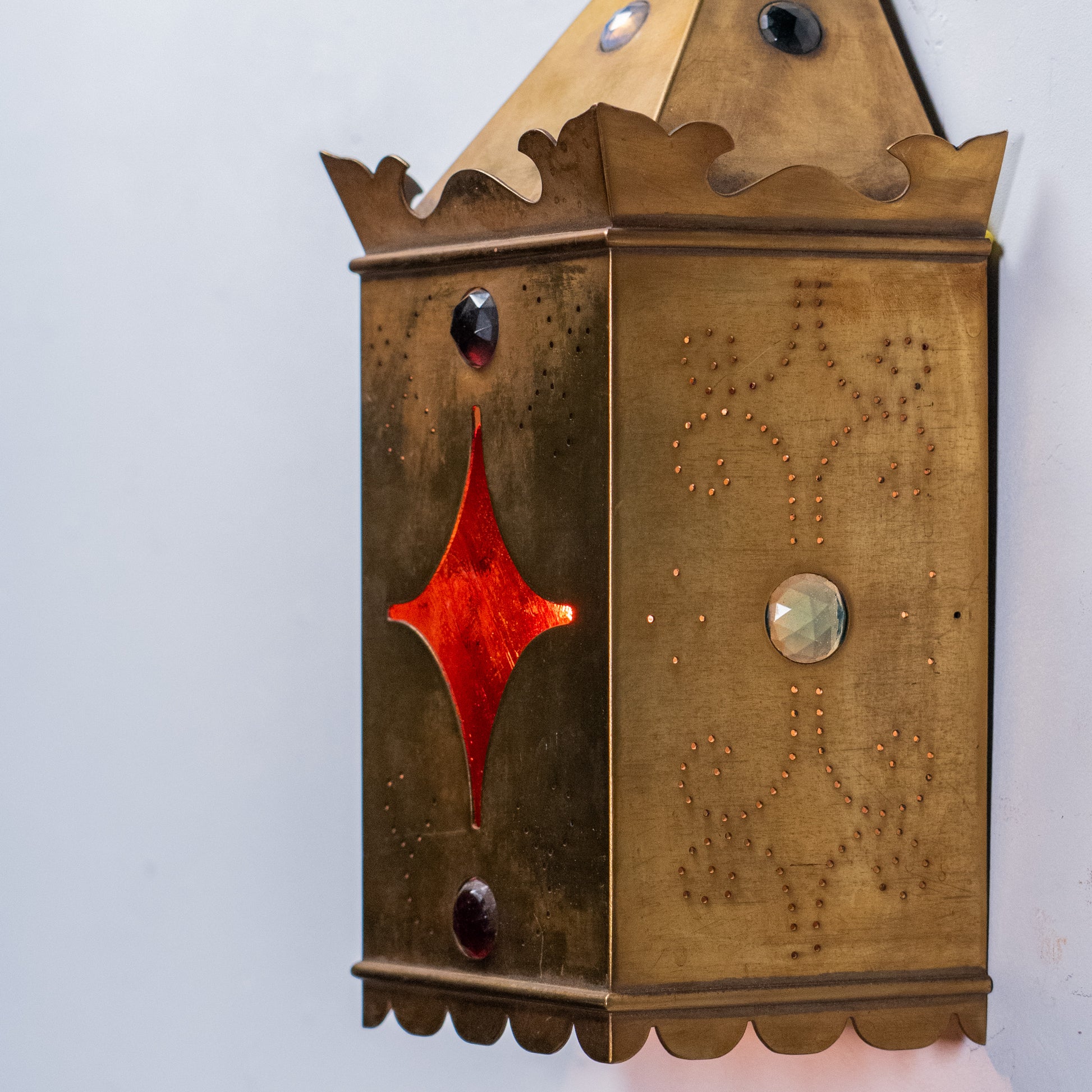 brass sconce | Scott Landon Antiques and Interiors.